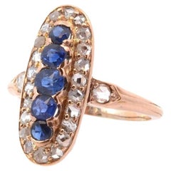 1900 Antique ring with sapphires and diamond roses
