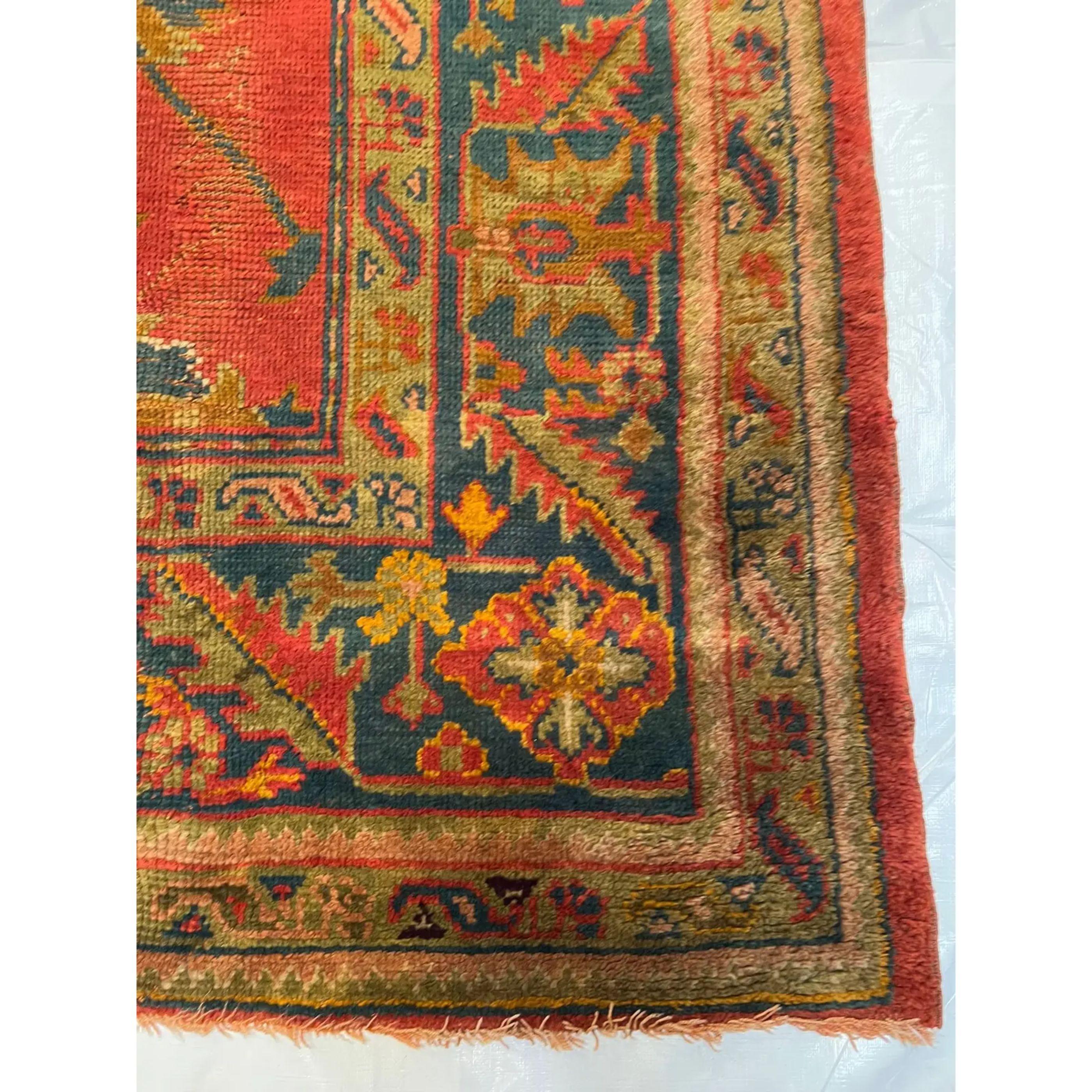 1900 Antique Turkish Oushak In Good Condition For Sale In Los Angeles, US