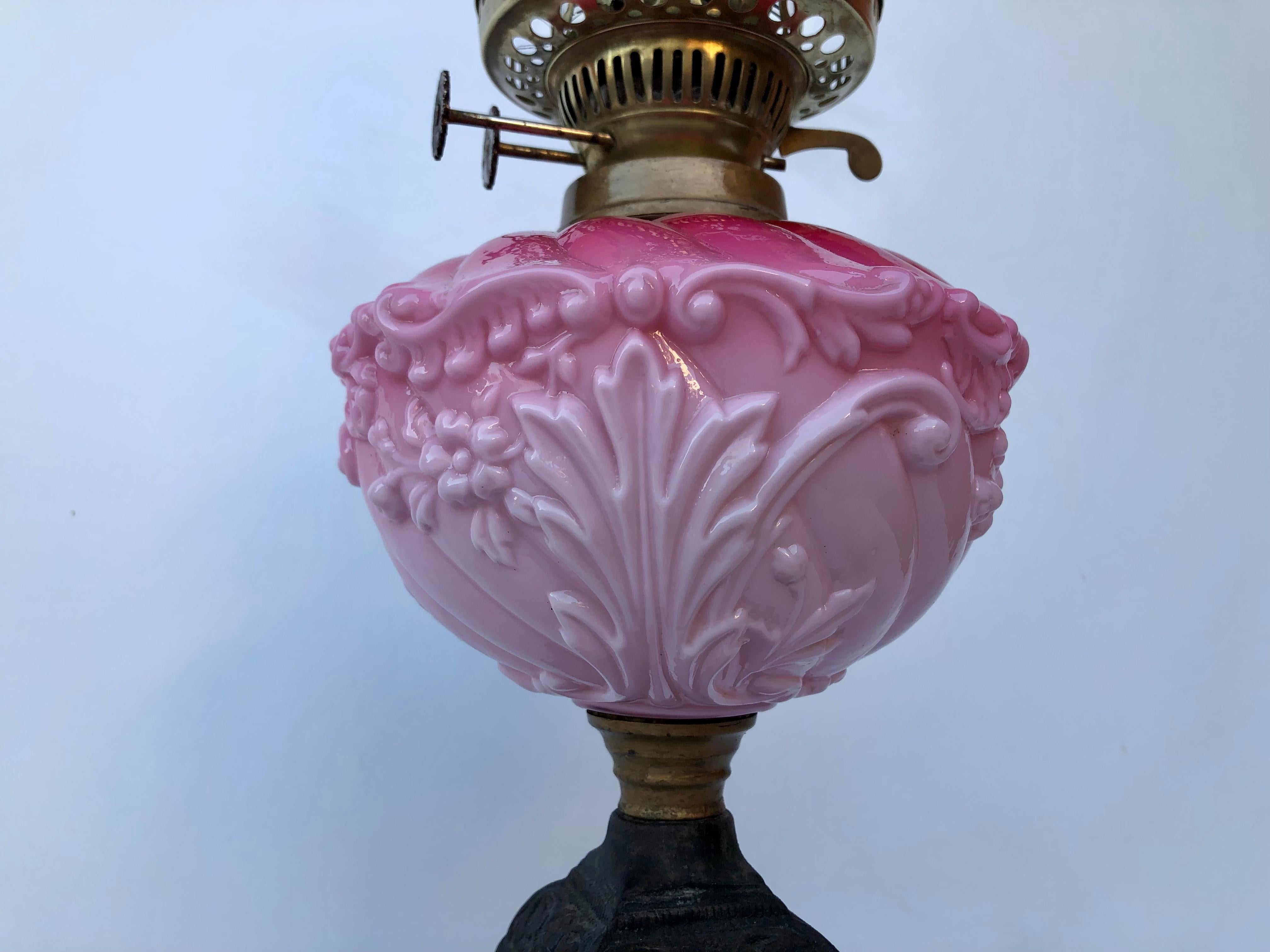 Lampe à huile victorienne ancienne de 1900, Angleterre en vente 1