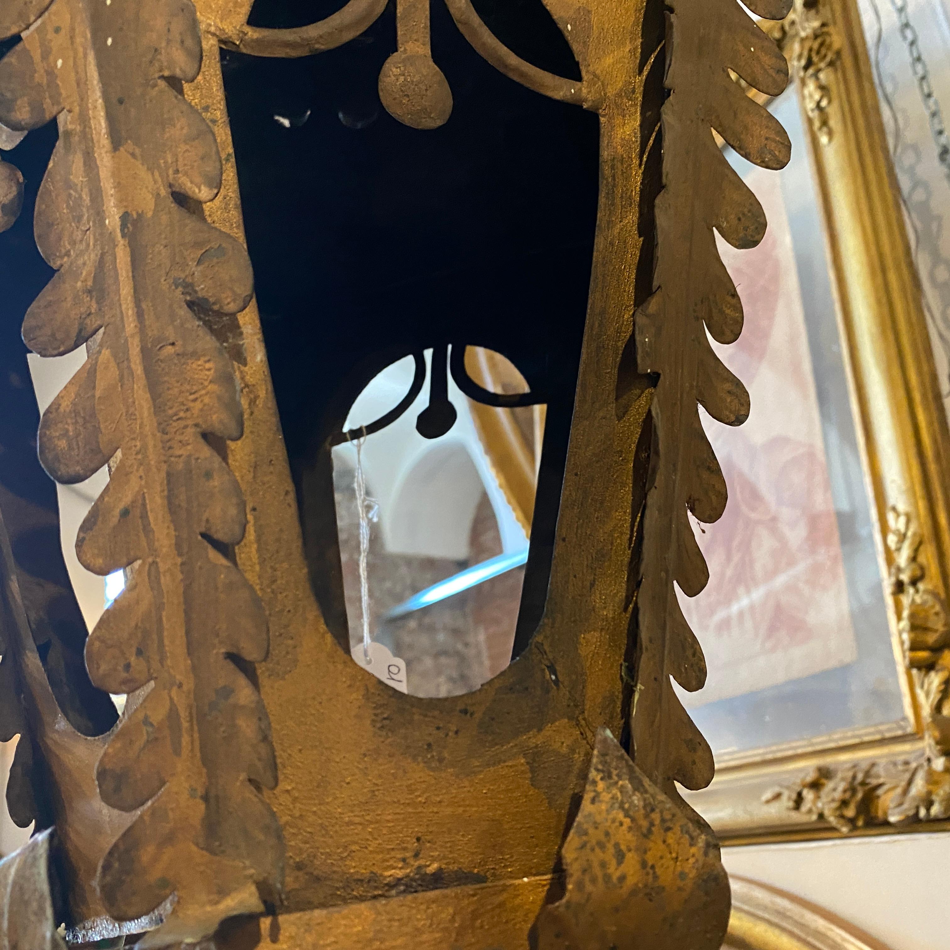 1900 Art Nouveau Gold and Blue Painted Iron Lantern In Fair Condition For Sale In Catania, Sicilia