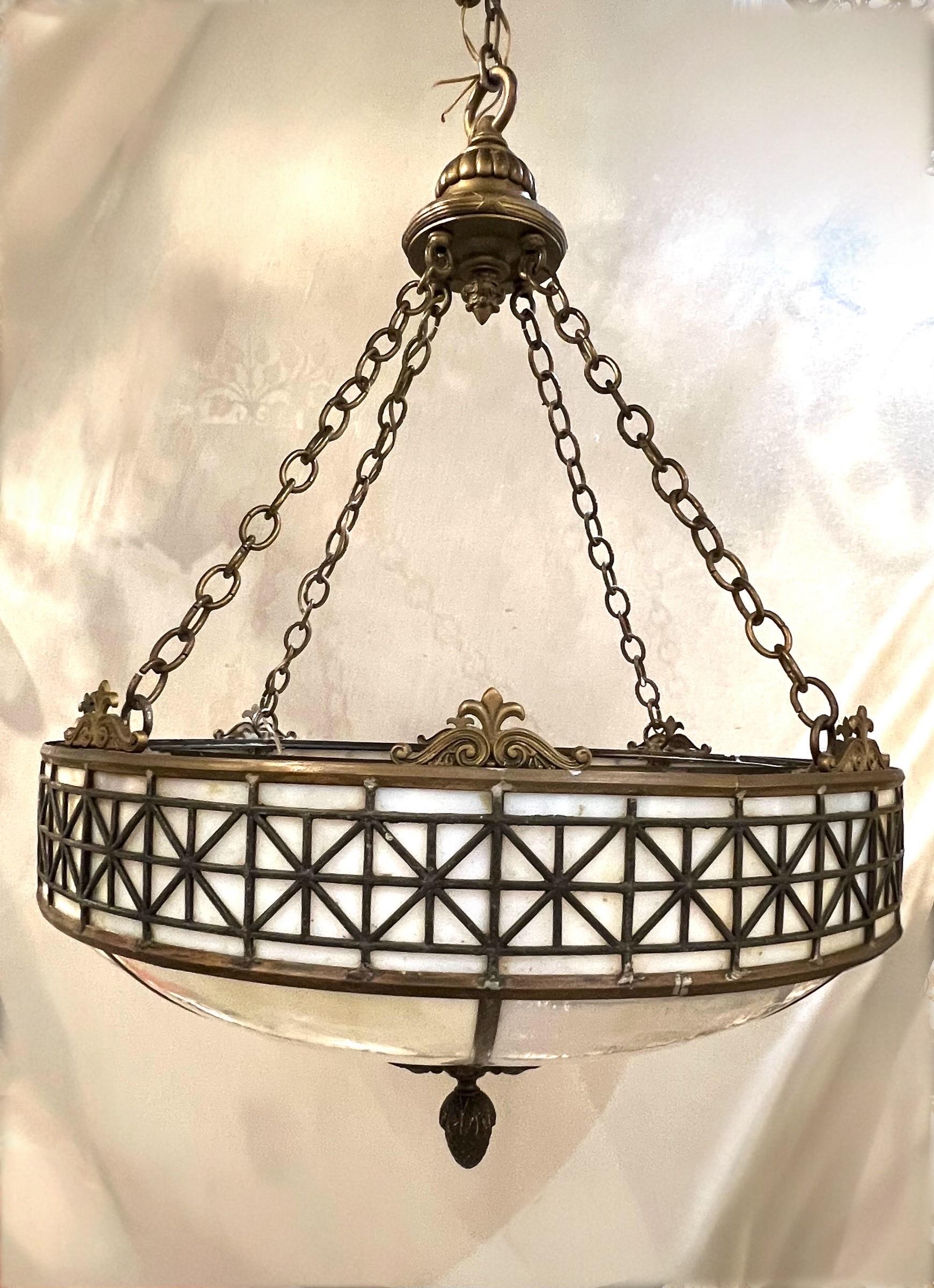 Americano 1900 Caldwell, lampadario con vetro al piombo in vendita