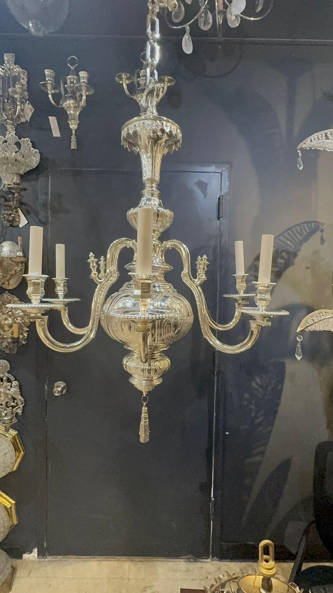 1900 Caldwell Lámpara de araña plateada de 6 luces en venta 2