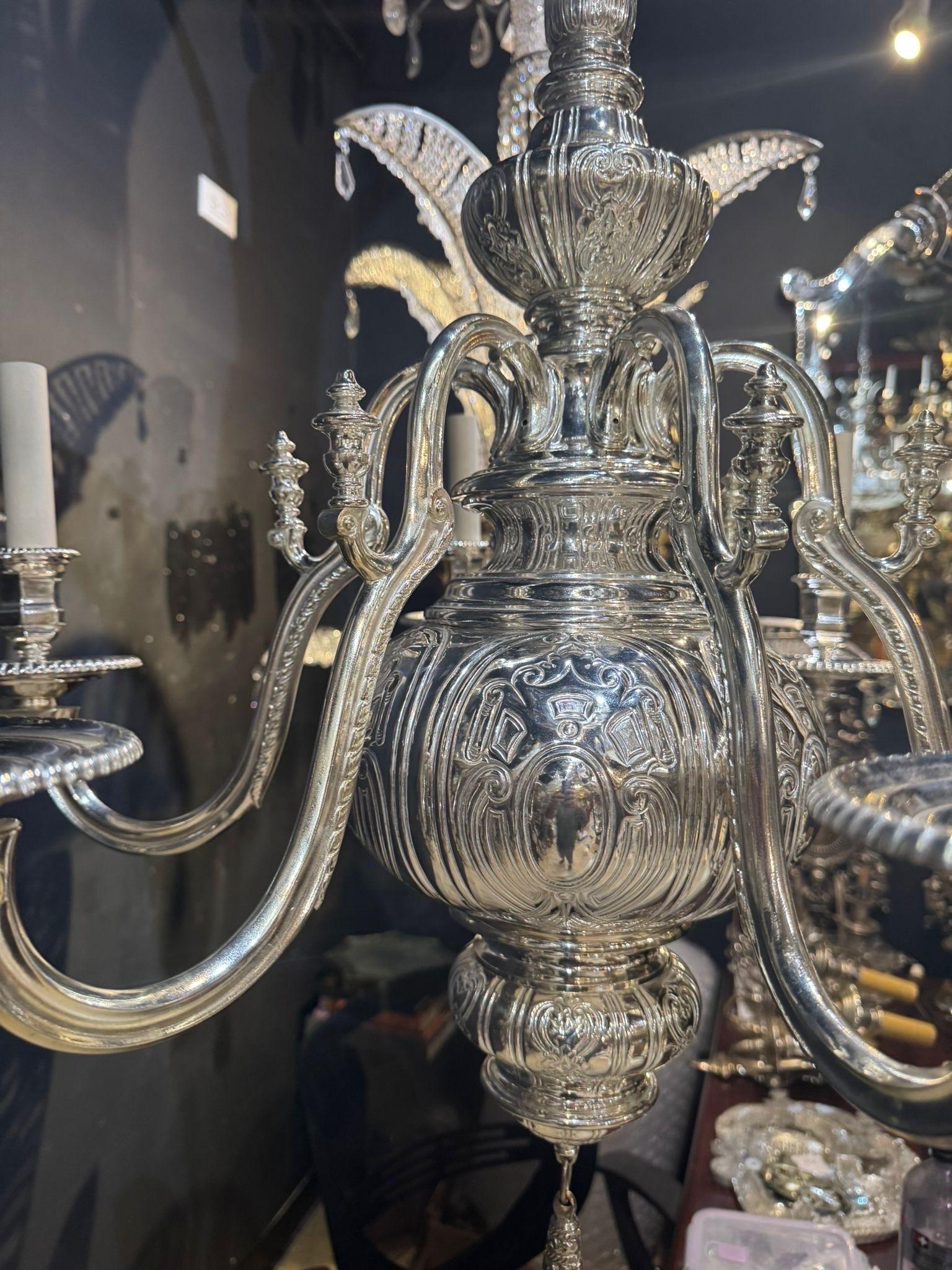 1900 Caldwell Lámpara de araña plateada de 6 luces en Bueno estado para la venta en New York, NY