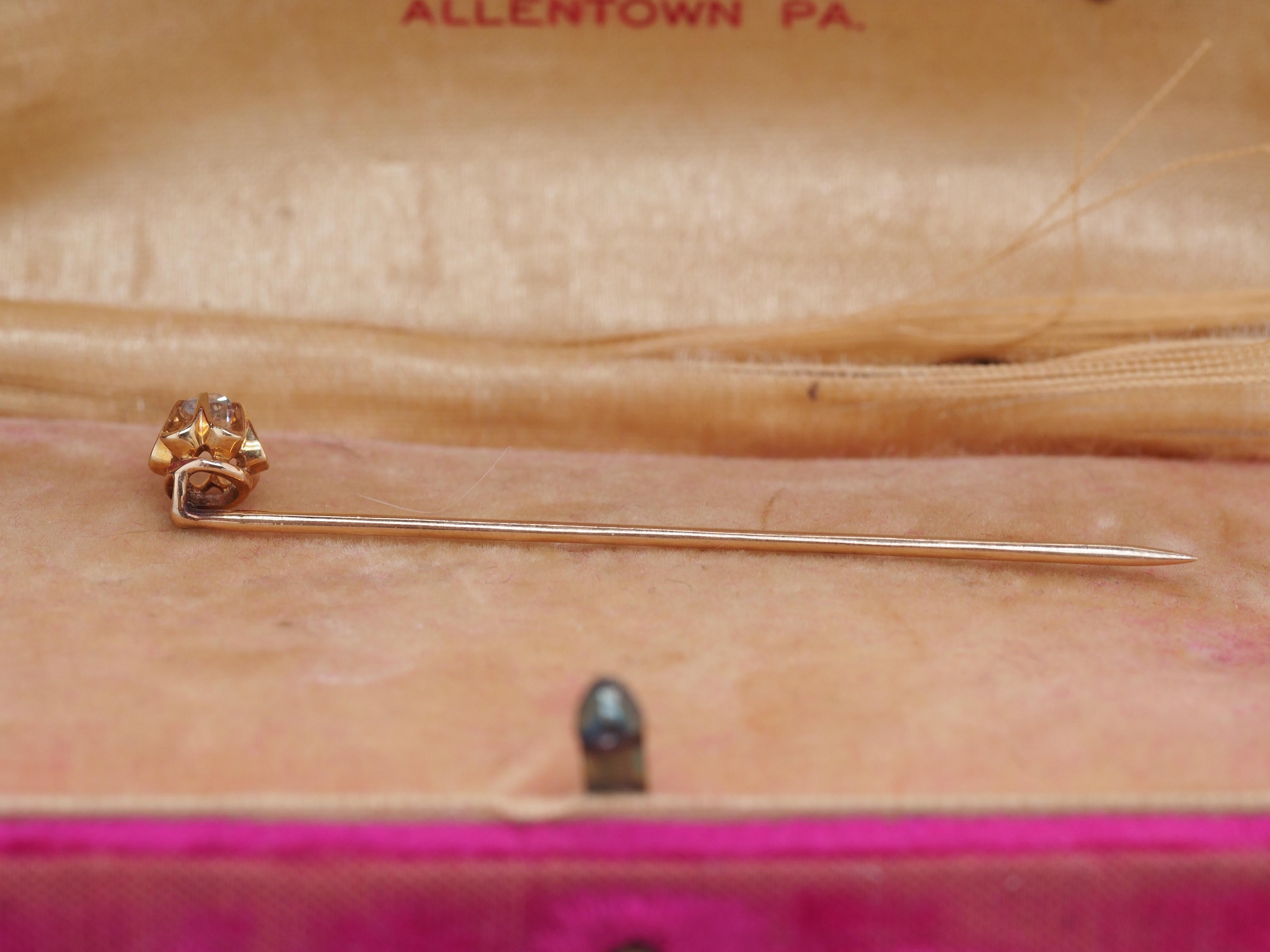 1900 Edwardian 14K Rose Gold .20ct Old Mine Diamond Stick Pin In Good Condition For Sale In Atlanta, GA