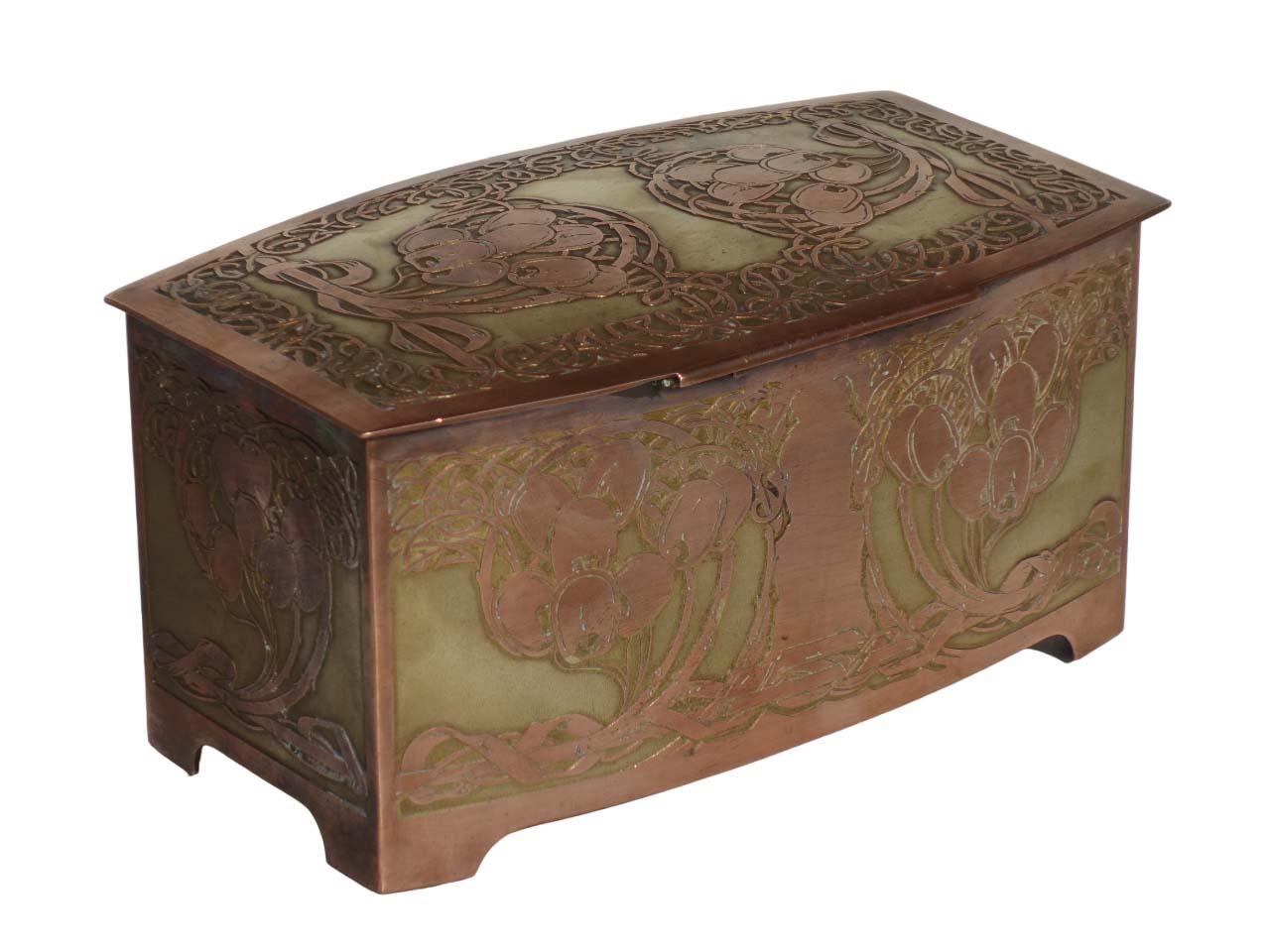 German 1900 Erhard and Sohne Secessionist Jugendstil Art Nouveau Copper Brass Case en vente