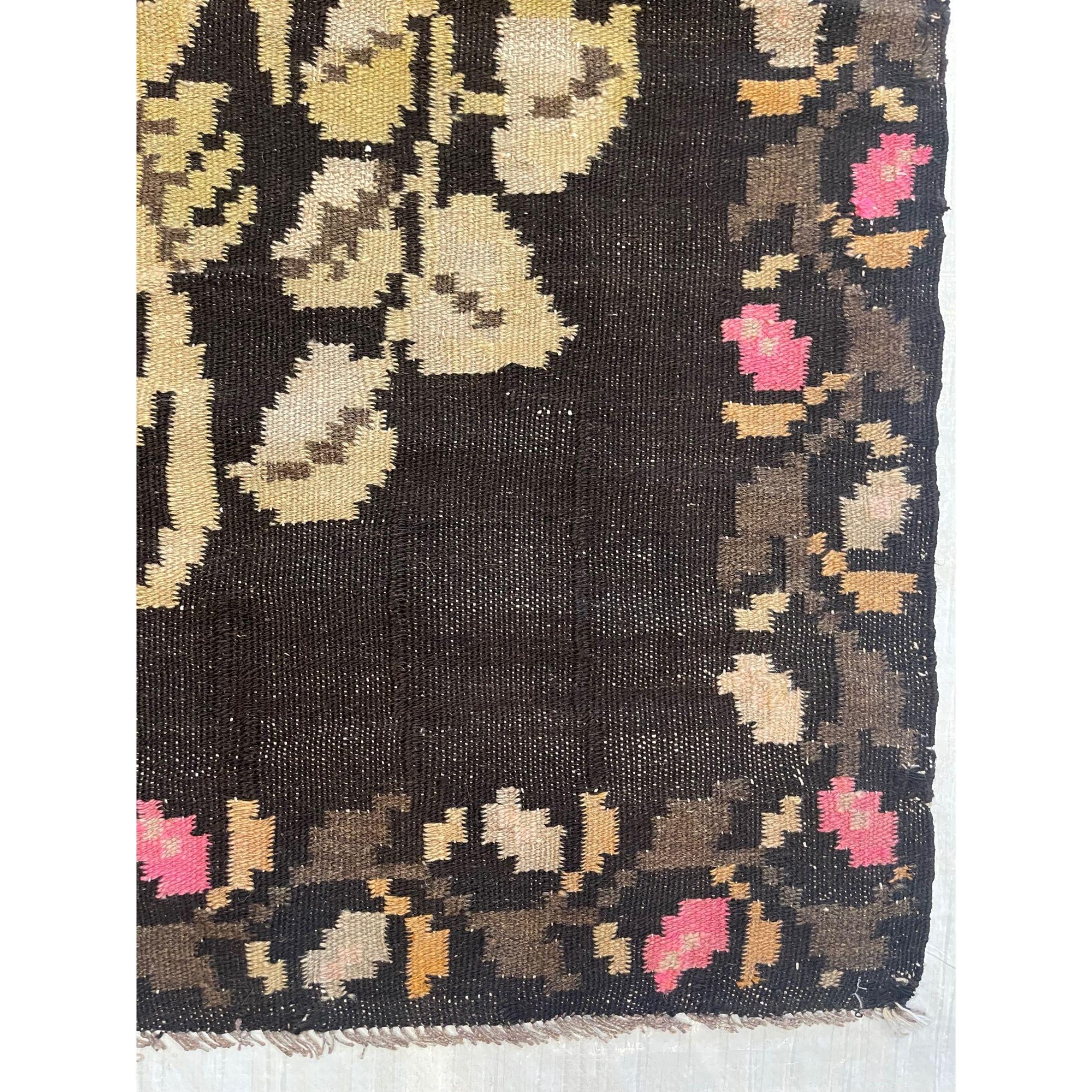 Other 1900 Floral Flat Weave Kilim For Sale