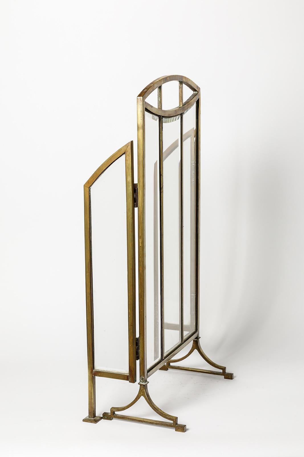 20th Century 1900 French Art Deco Golden Brass and Glass Fire Screen for Fireplace