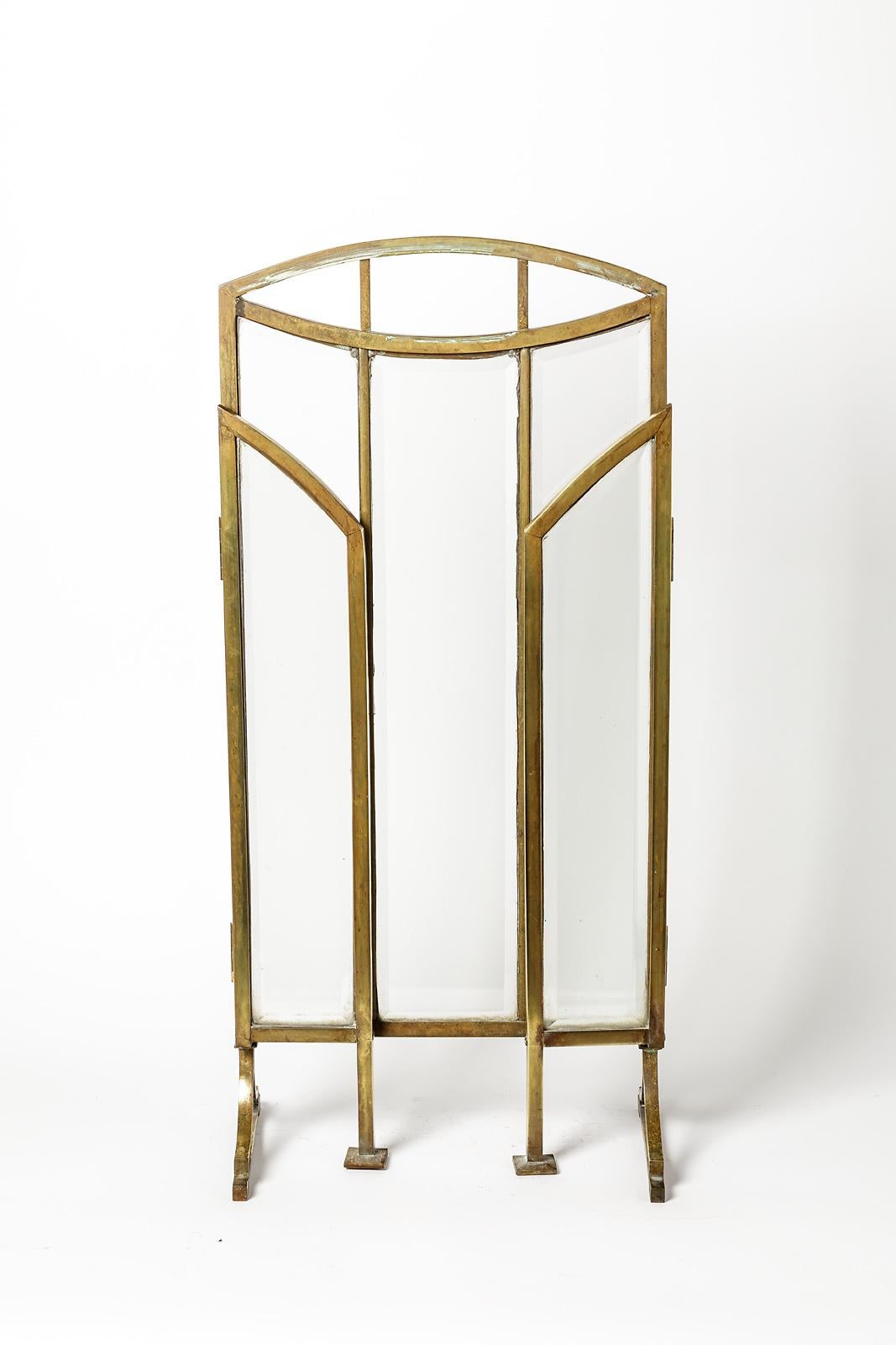 1900 French Art Deco Golden Brass and Glass Fire Screen for Fireplace 4