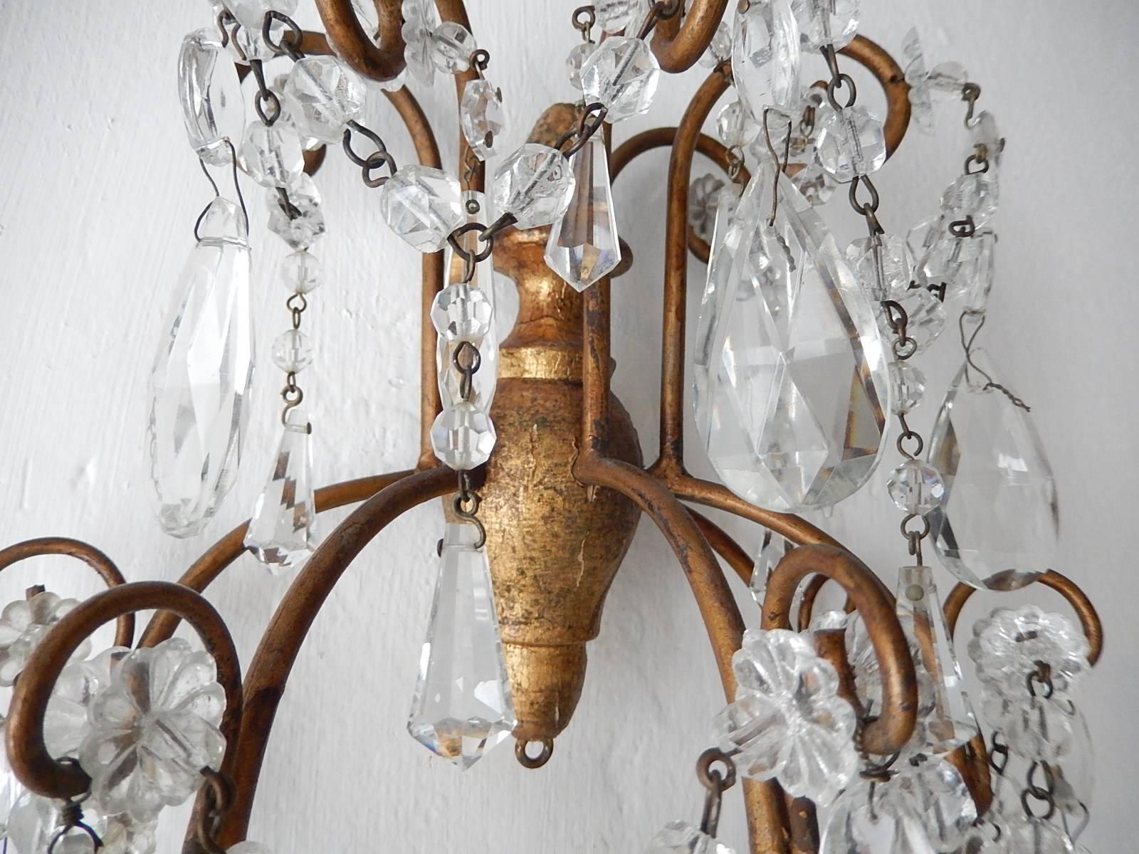 1900 French Baroque Gold Gilt Three-Light Crystal Sconces For Sale 5