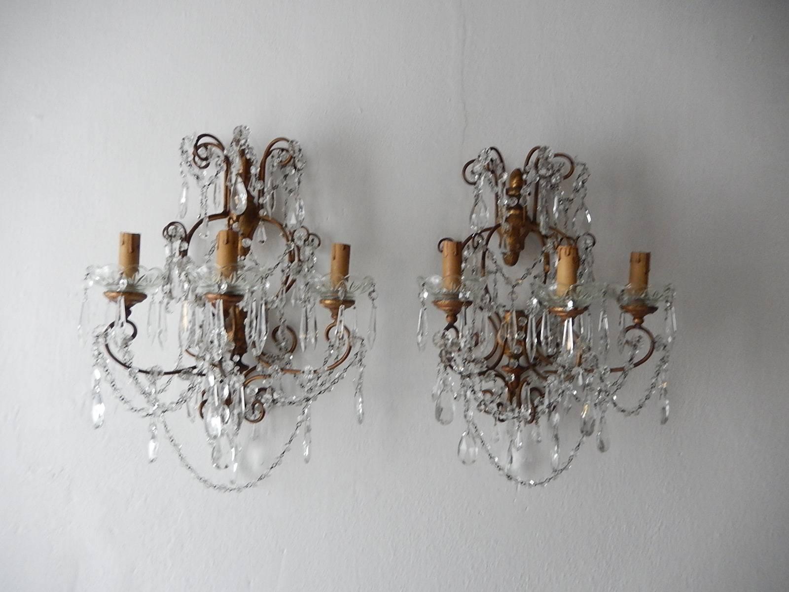 1900 French Baroque Gold Gilt Three-Light Crystal Sconces For Sale 9