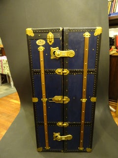 1900 French Blue Wood Wardrobe Steamer-Trunk, Grand Hotel de París