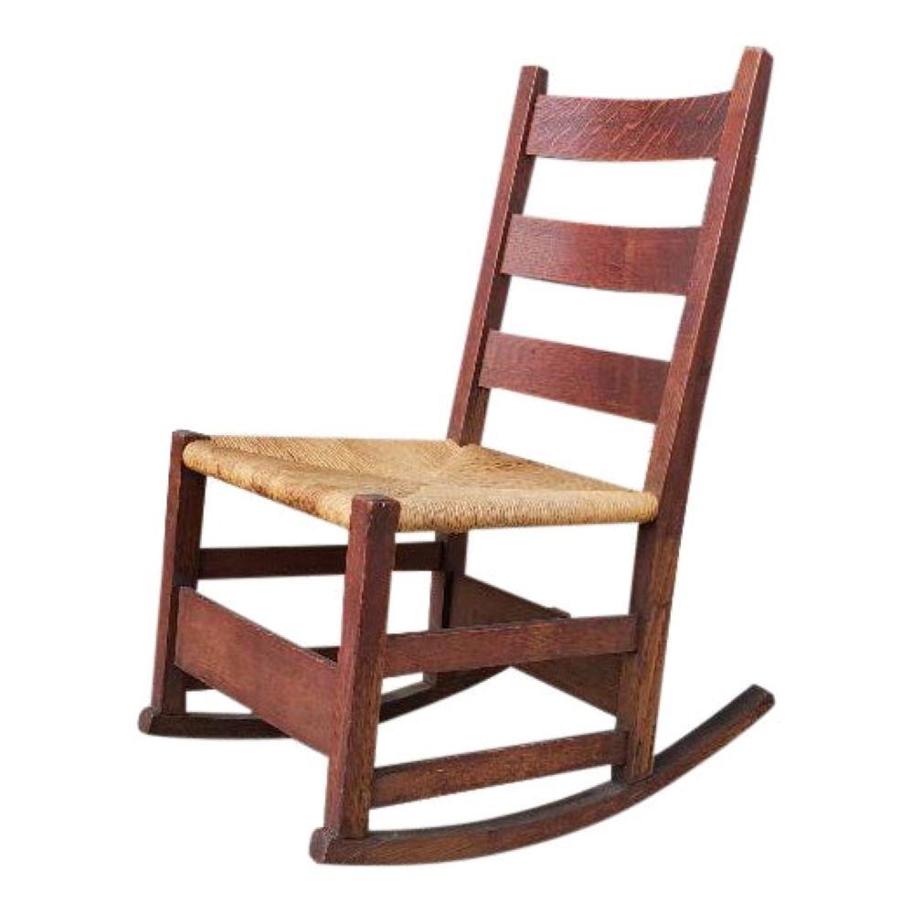 Chaise à bascule Mission en chêne Gustav Stickely des débuts Arts & Crafts, 1900  en vente 9
