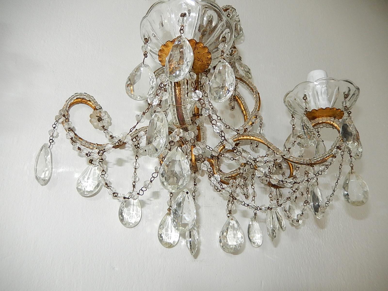 1900 Italian Rococo Beaded Crystal Prisms Gold Gilt Sconces For Sale 2