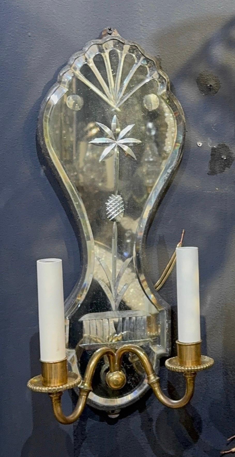 Début du 20ème siècle 1900 Grandes appliques en miroir gravé Caldwell en vente