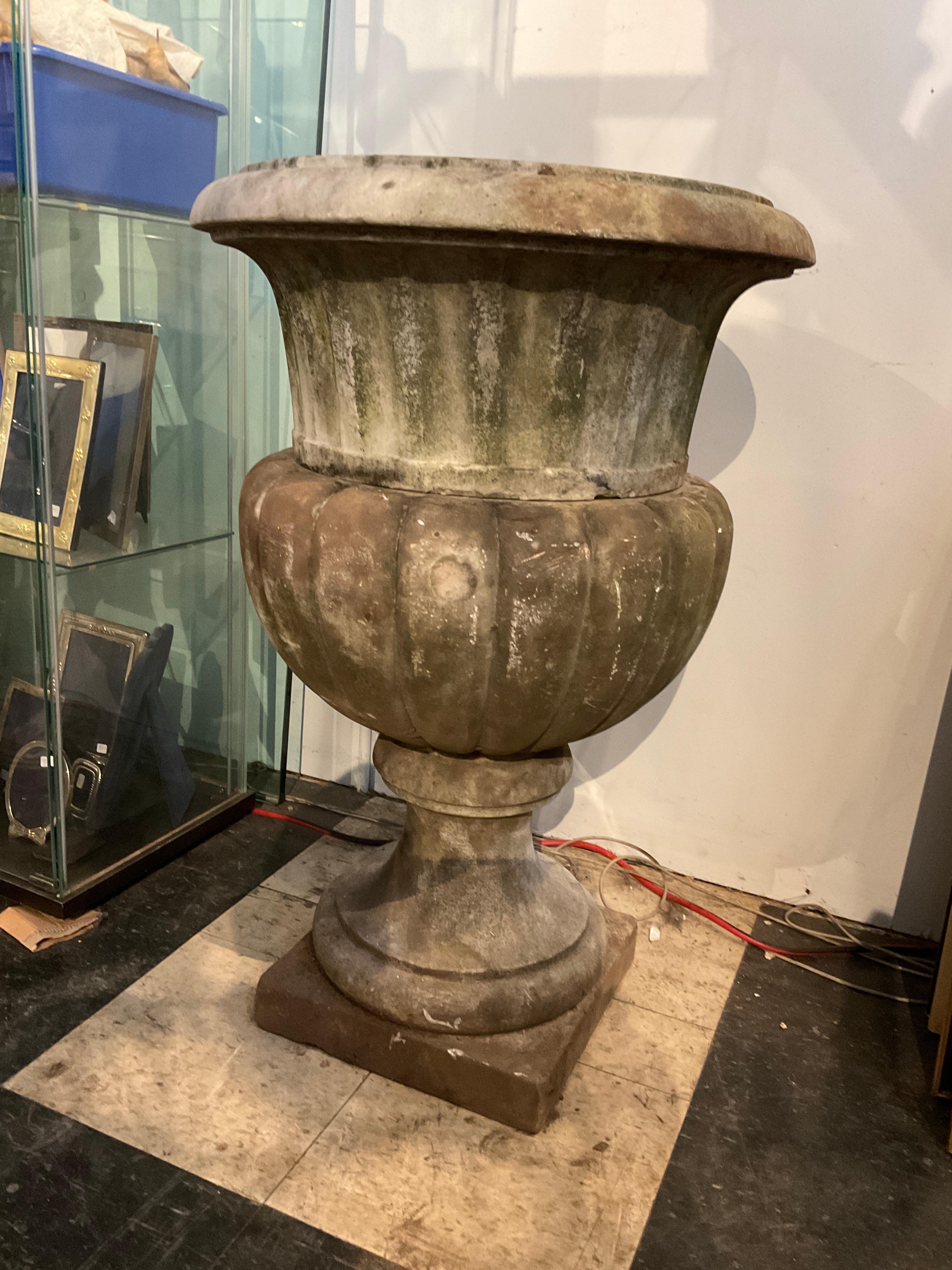 Early 20th Century 1900  Large Marble Garden Urn For Sale