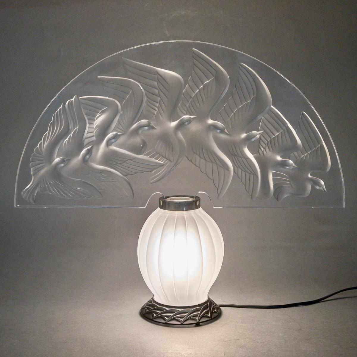 1900 Marie Claude Lalique Lamp Hokkaido Crystal  4