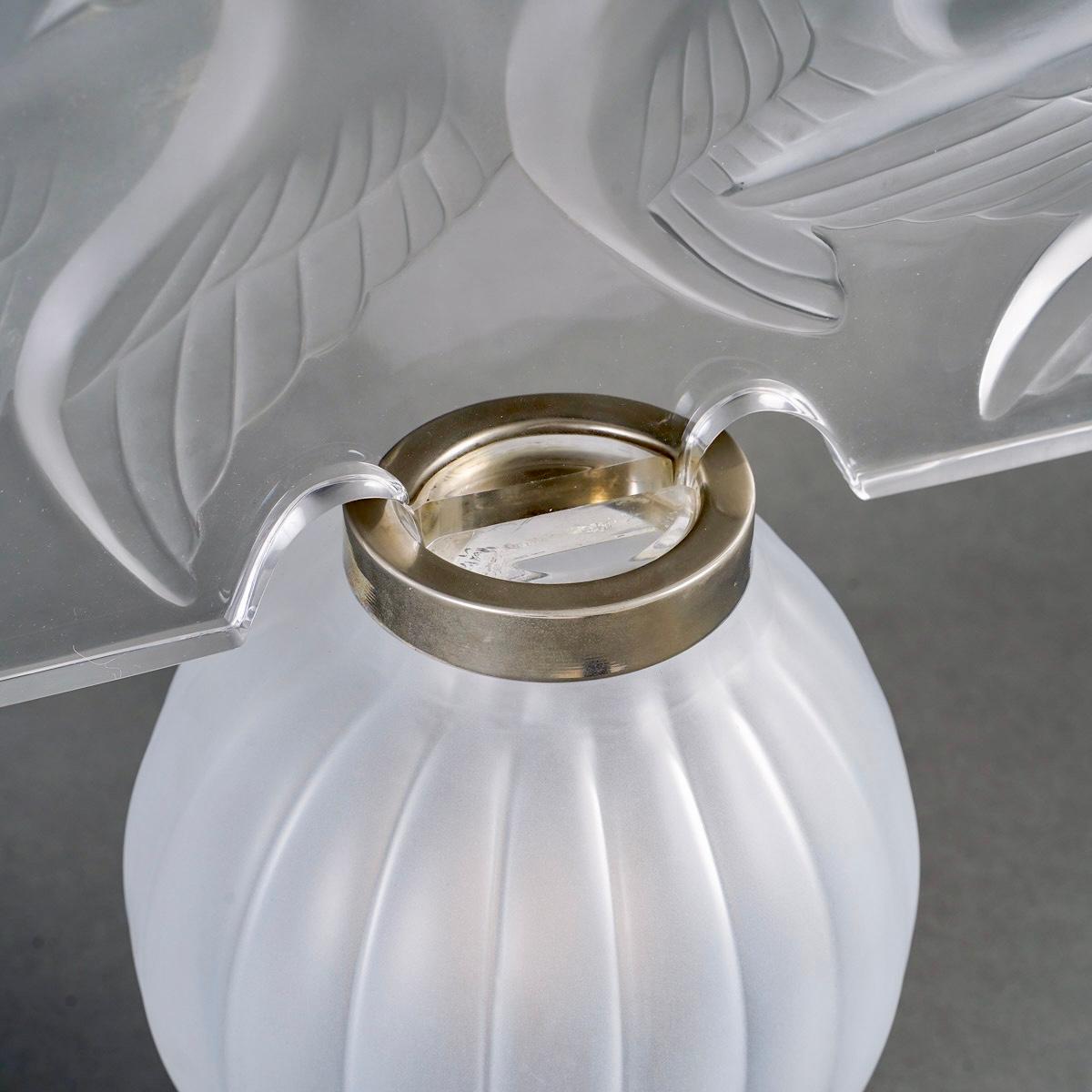 1900 Marie Claude Lalique Lamp Hokkaido Crystal  In Good Condition In Boulogne Billancourt, FR