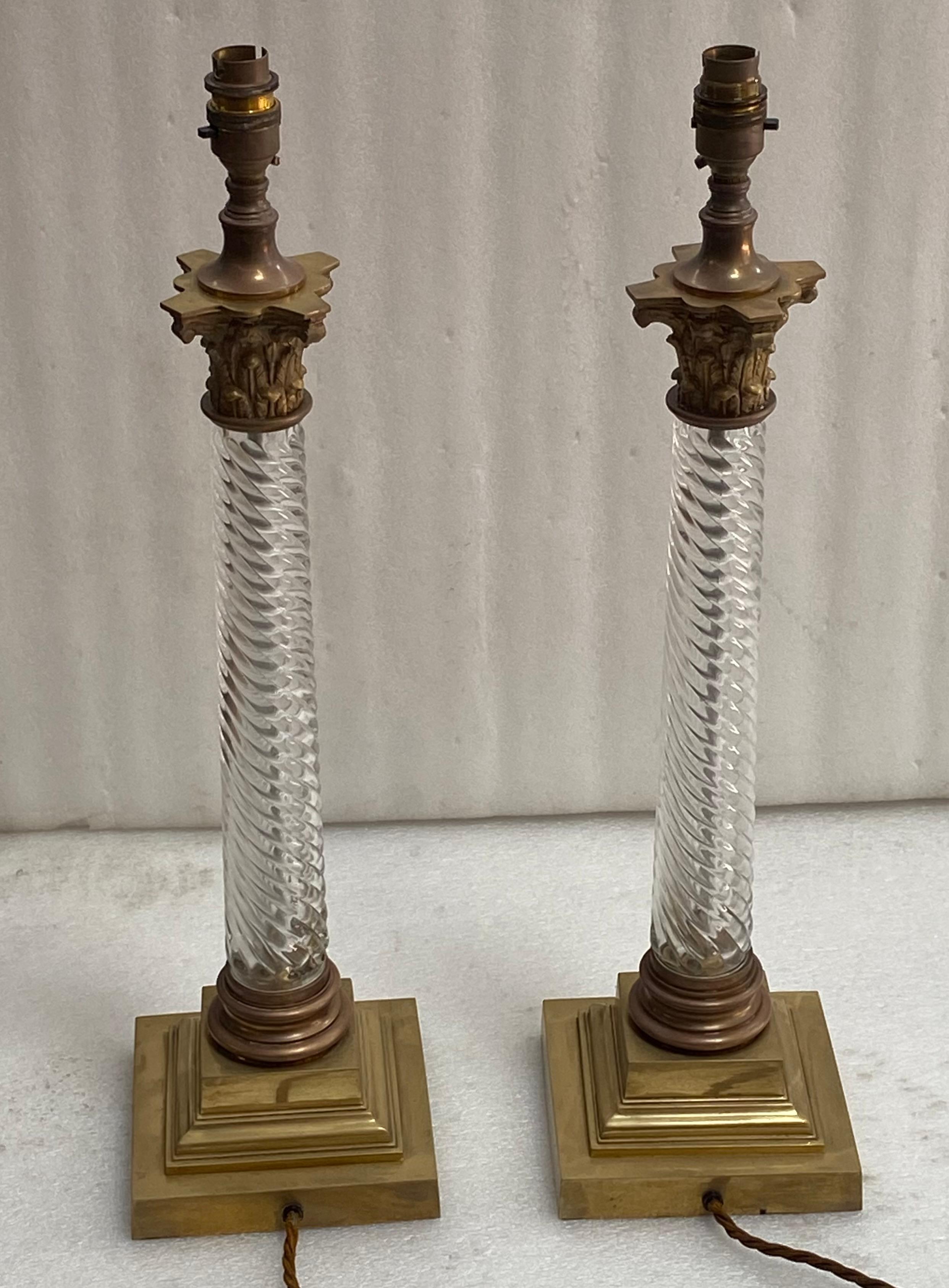 1900′ Pareja de lámparas de estilo renacentista de cristal y bronce de Baccarat en venta 7