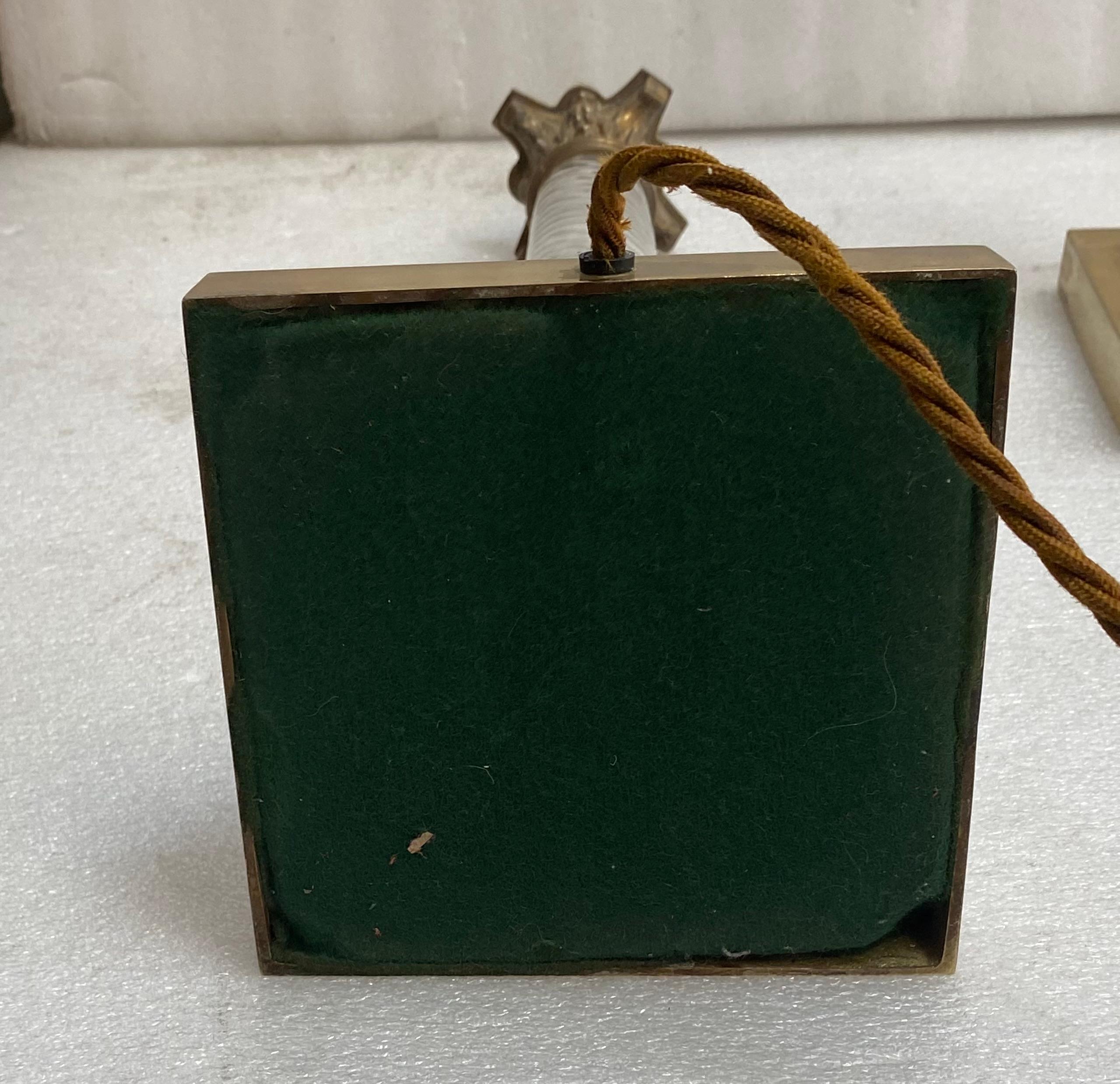1900′ Pareja de lámparas de estilo renacentista de cristal y bronce de Baccarat en venta 1