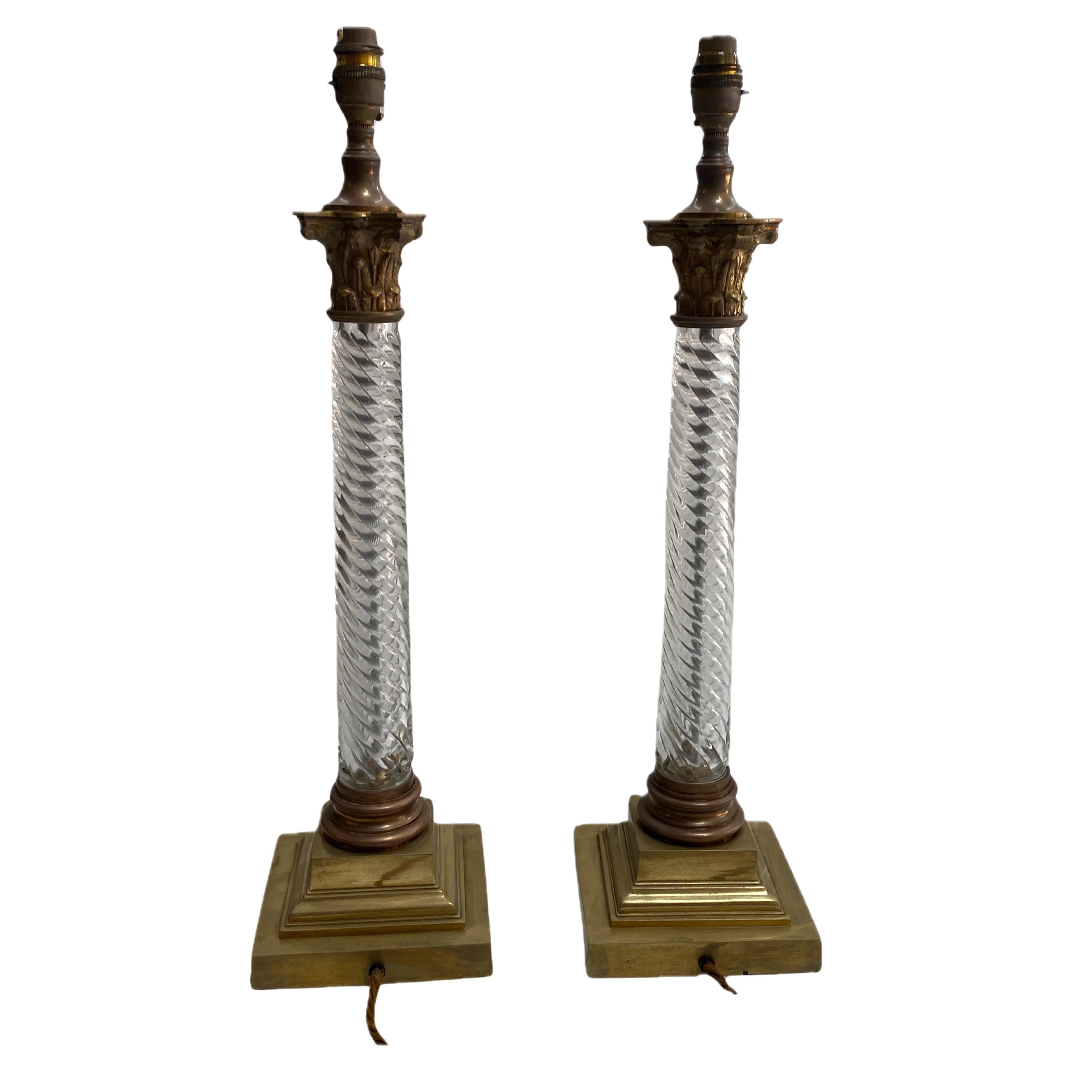 1900′ Pareja de lámparas de estilo renacentista de cristal y bronce de Baccarat en venta