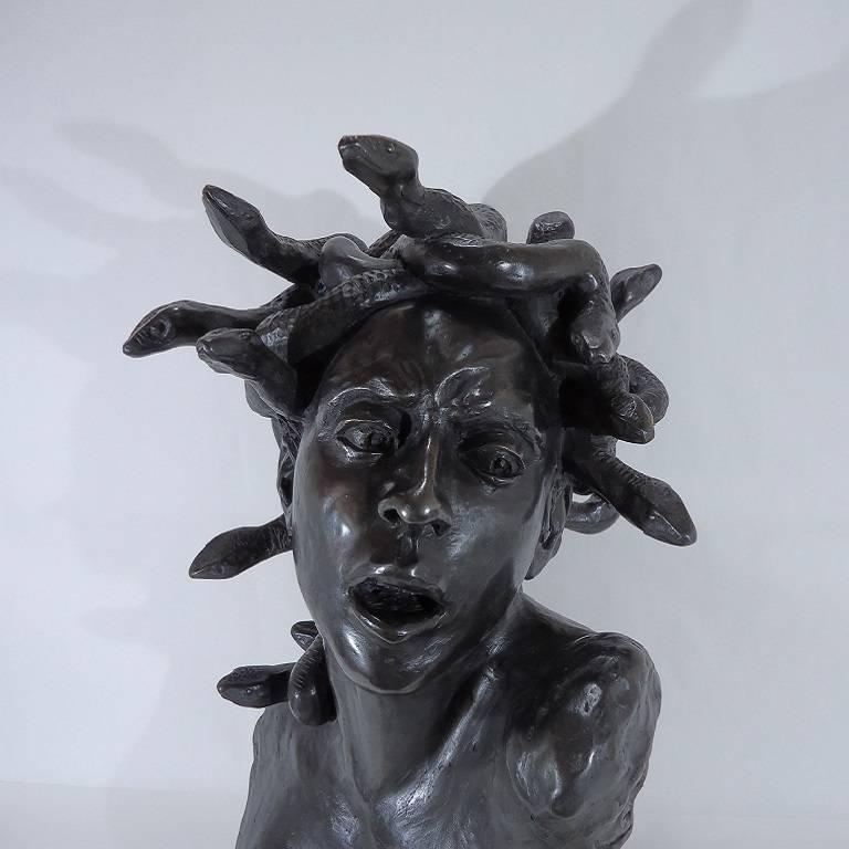 1900 Paul Debois Liberty Decò Bronze Sculpture Gorgon Medusa For Sale 8