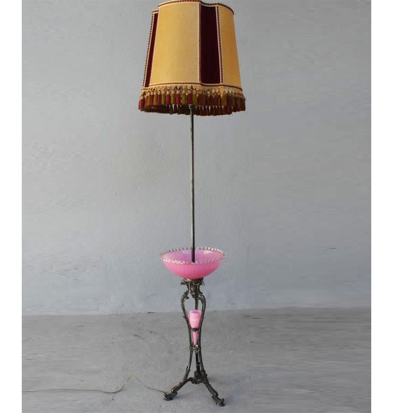 1900 rare silver metal floor lamp pink opaline by Christofle. Roccoco style. Electrification will have to be fixed.