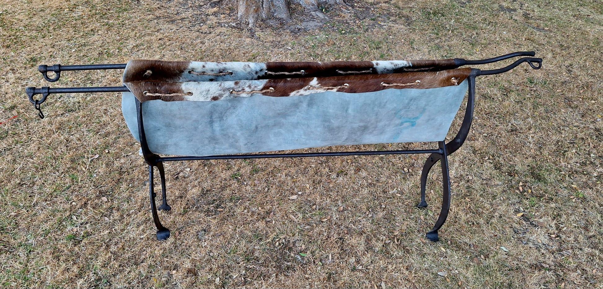 Metal 1900 s Italian Campagn Daybed For Sale