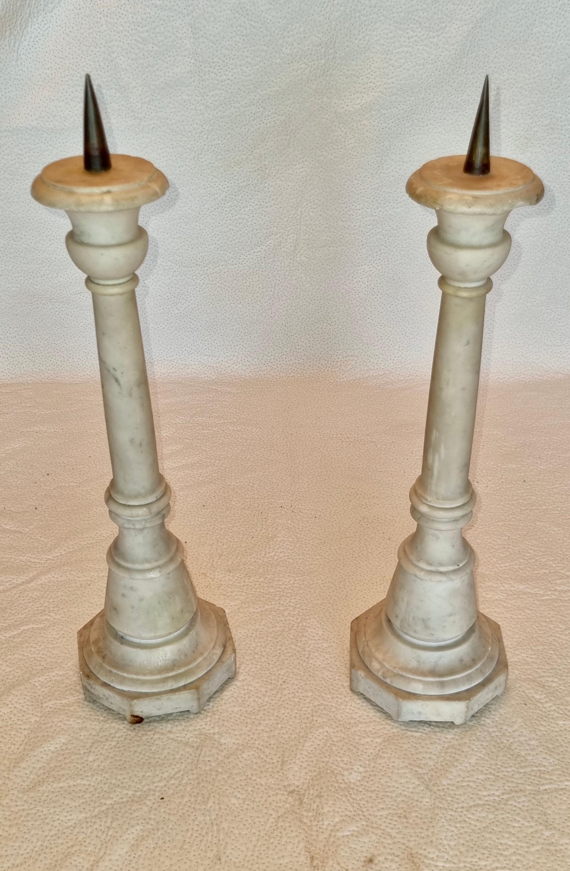 20th Century 1900´s Marble Chandeliers in White Clear Tone and Bronze Candle Holders For Sale