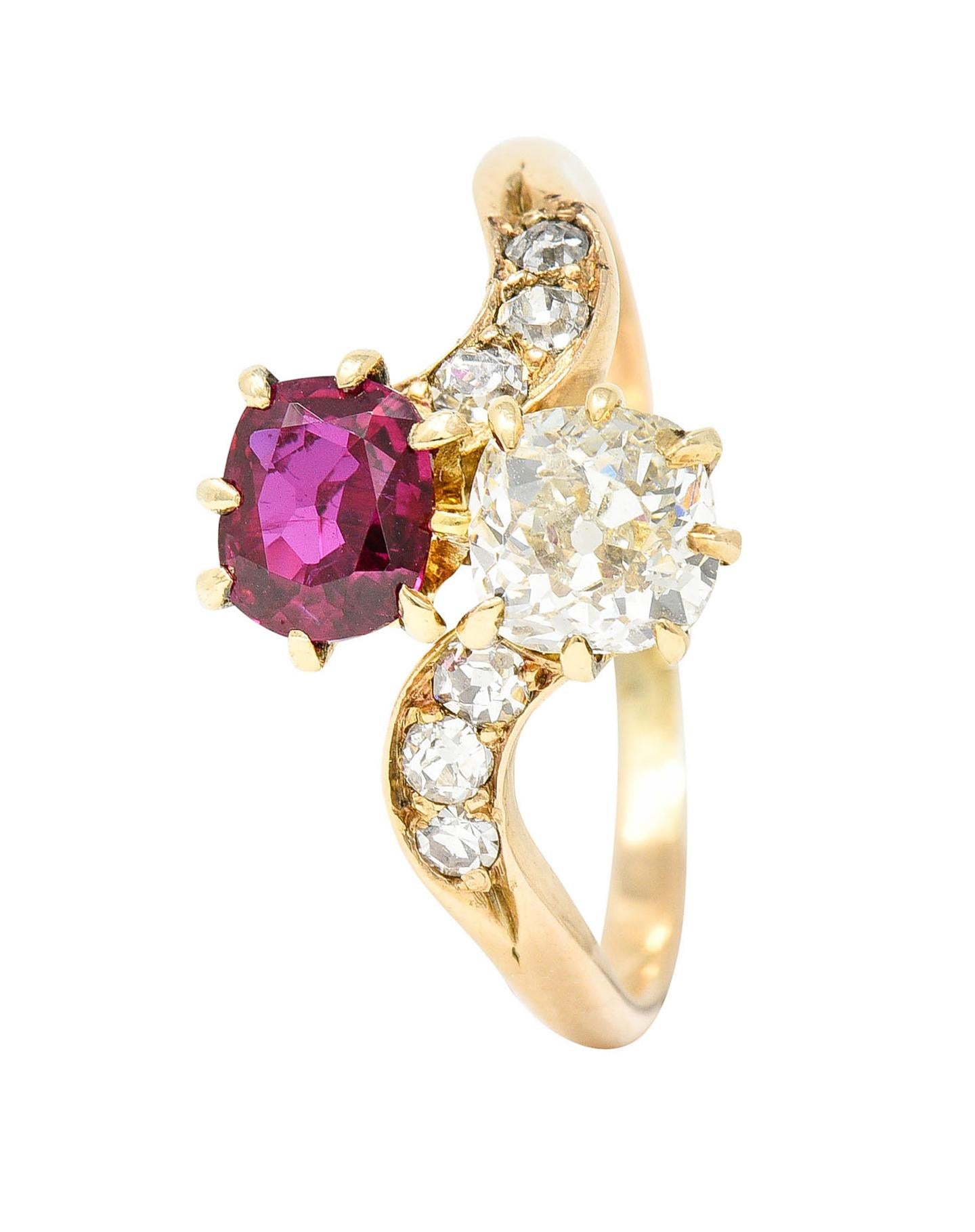 1900 Victorian 1.30 Carats Ruby Diamond 14 Karat Gold Toi Et Moi Ring 1