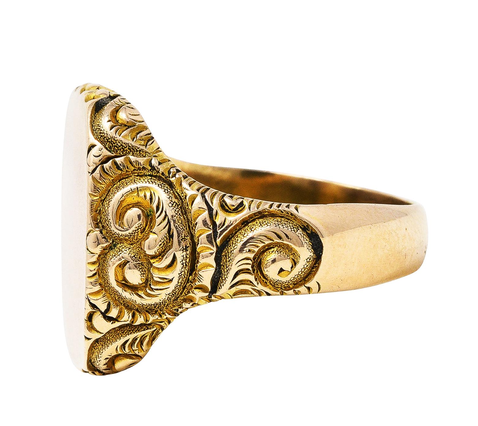 1900 Victorian 14 Karat Yellow Gold Scrolling Cushion Signet Ring In Excellent Condition In Philadelphia, PA