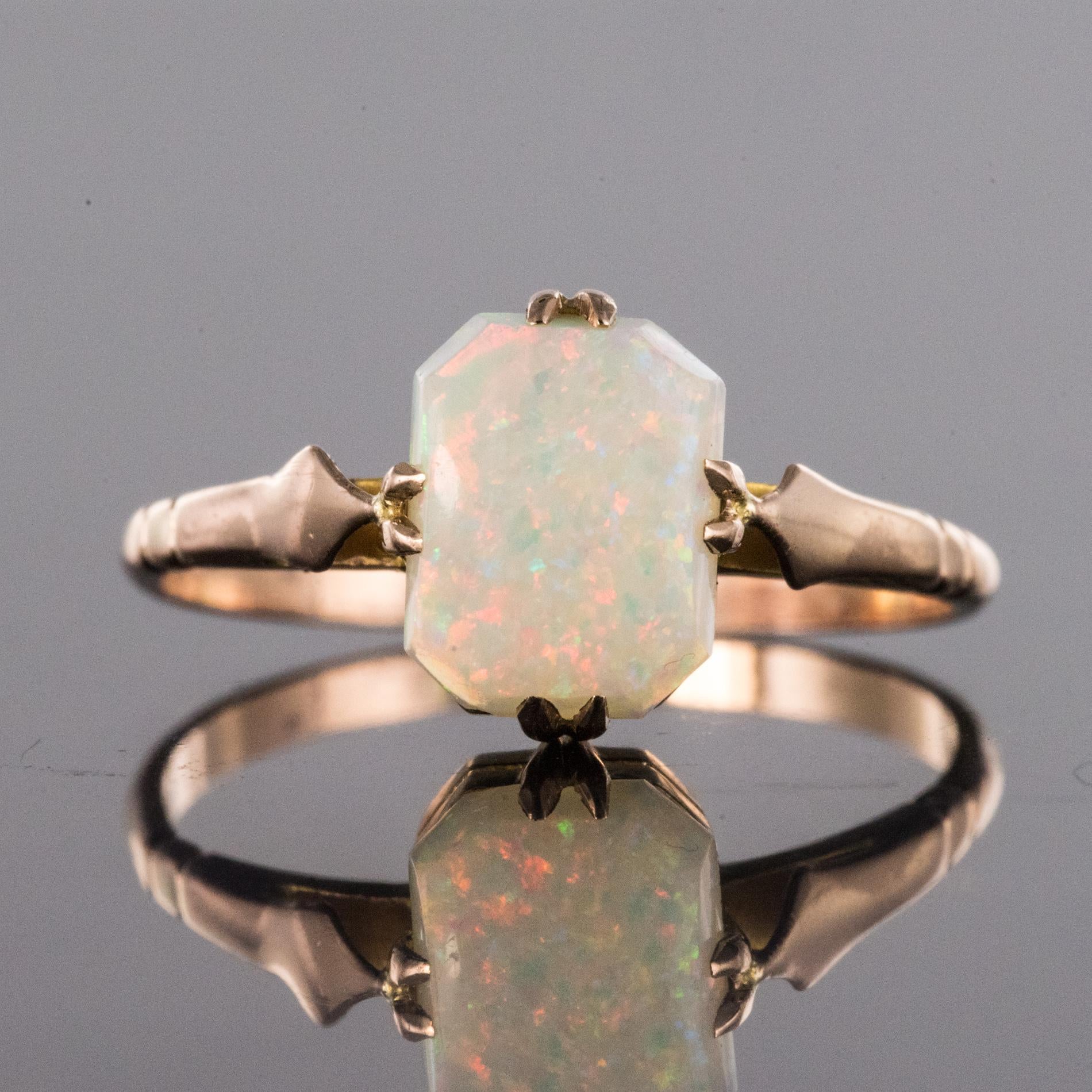 1900s 0.75 Carat Solitaire Australian Opal Rose Gold Ring 7