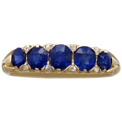 1900s 1.08 Carat Sapphire and Diamond Yellow Gold Cocktail Ring