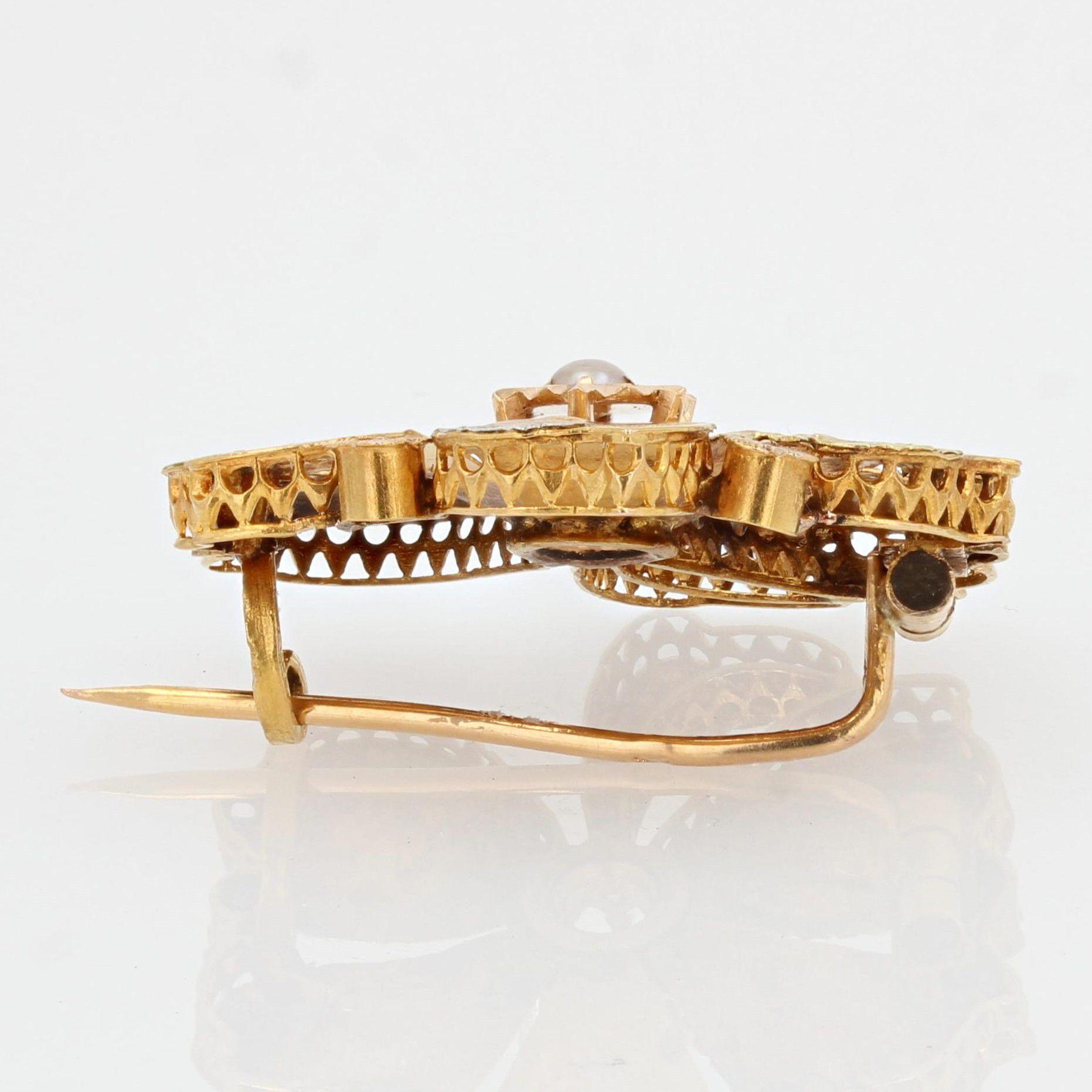 1900s 18 Karat Gold Natural Pearl Brooch Lever-Back Earrings Set 5
