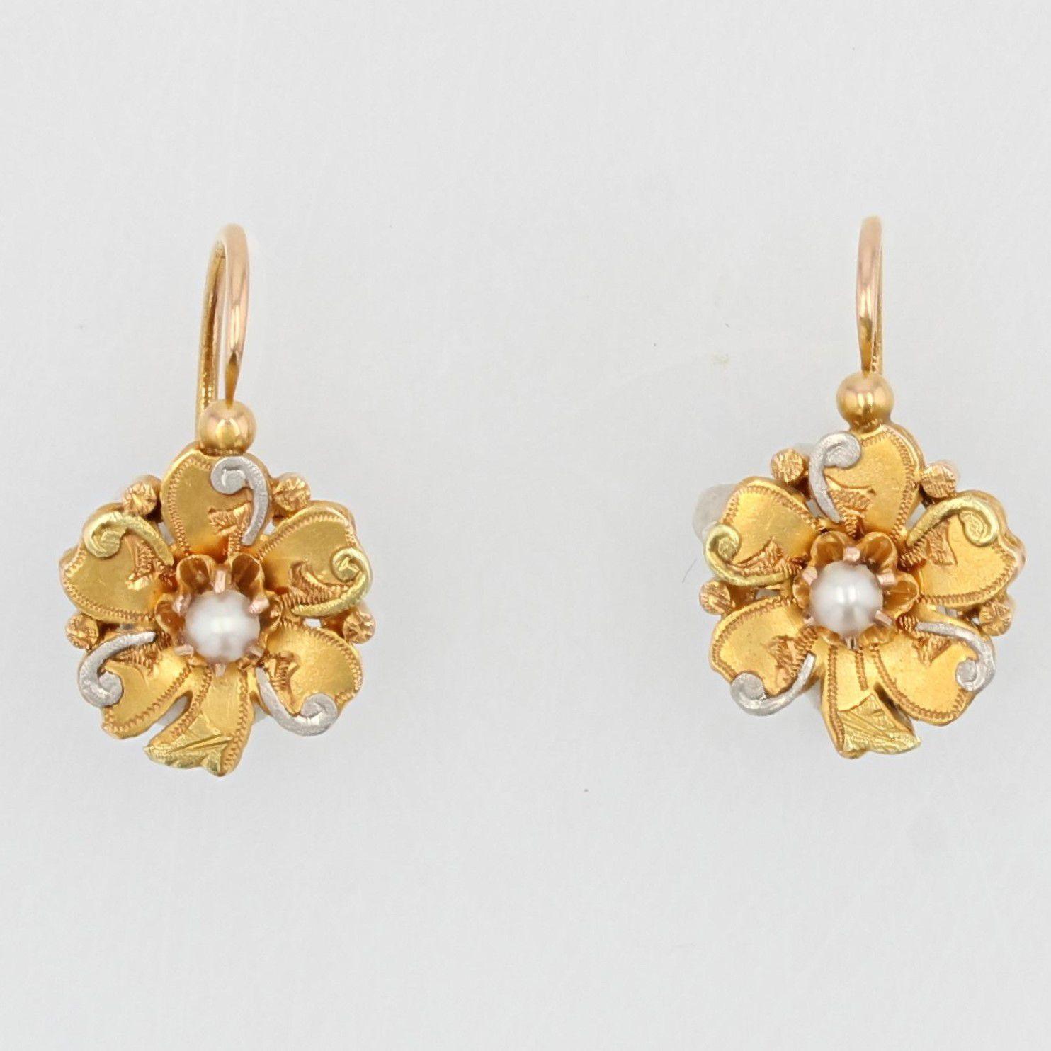 1900s 18 Karat Gold Natural Pearl Brooch Lever-Back Earrings Set 8