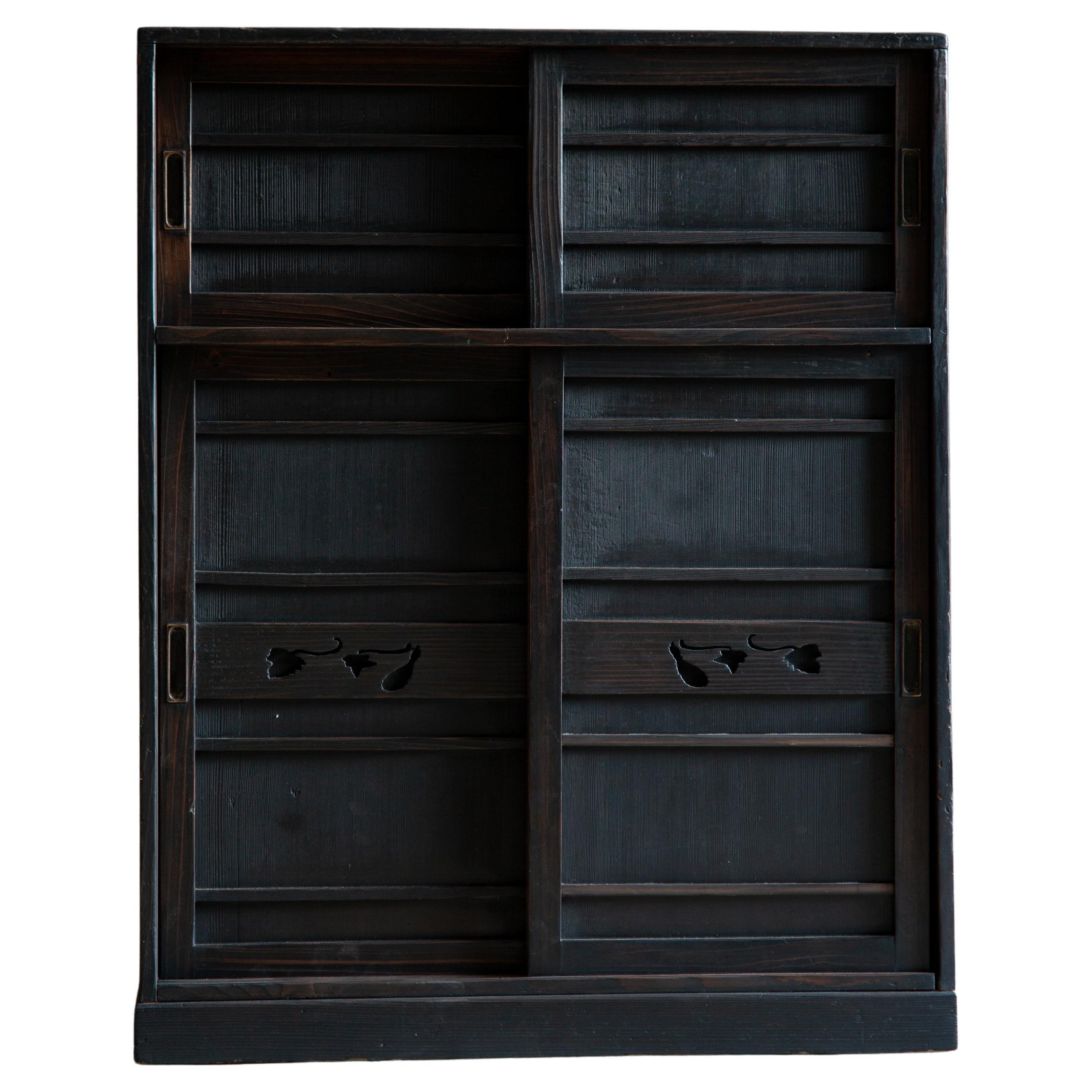 1900s-1920s Japanese antique 2 tier wooden tansu cabinet w/ openwork wabi sabi im Angebot