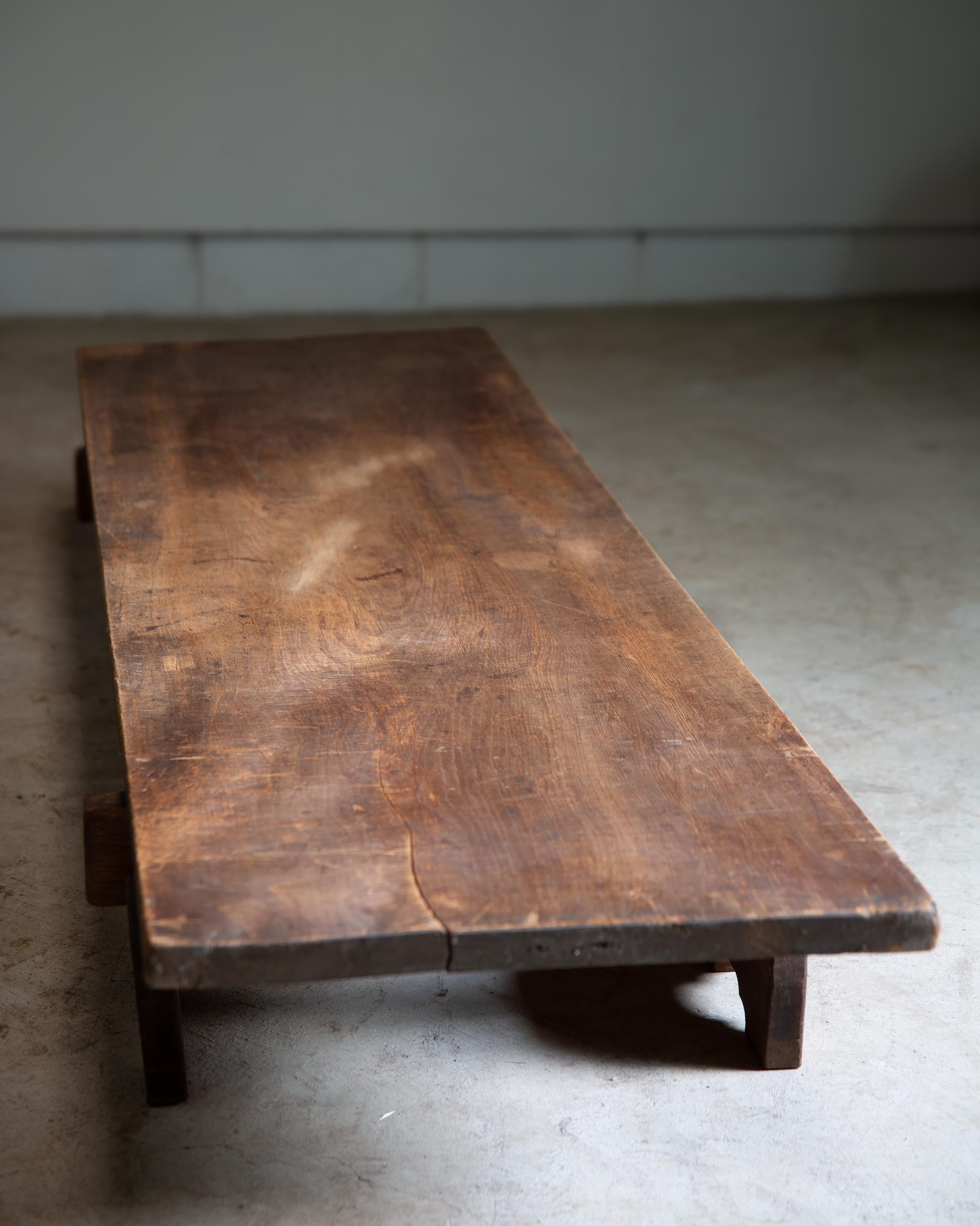 1900s - 20s Japanese antique wabi sabi long low table, primitive coffee table For Sale 10