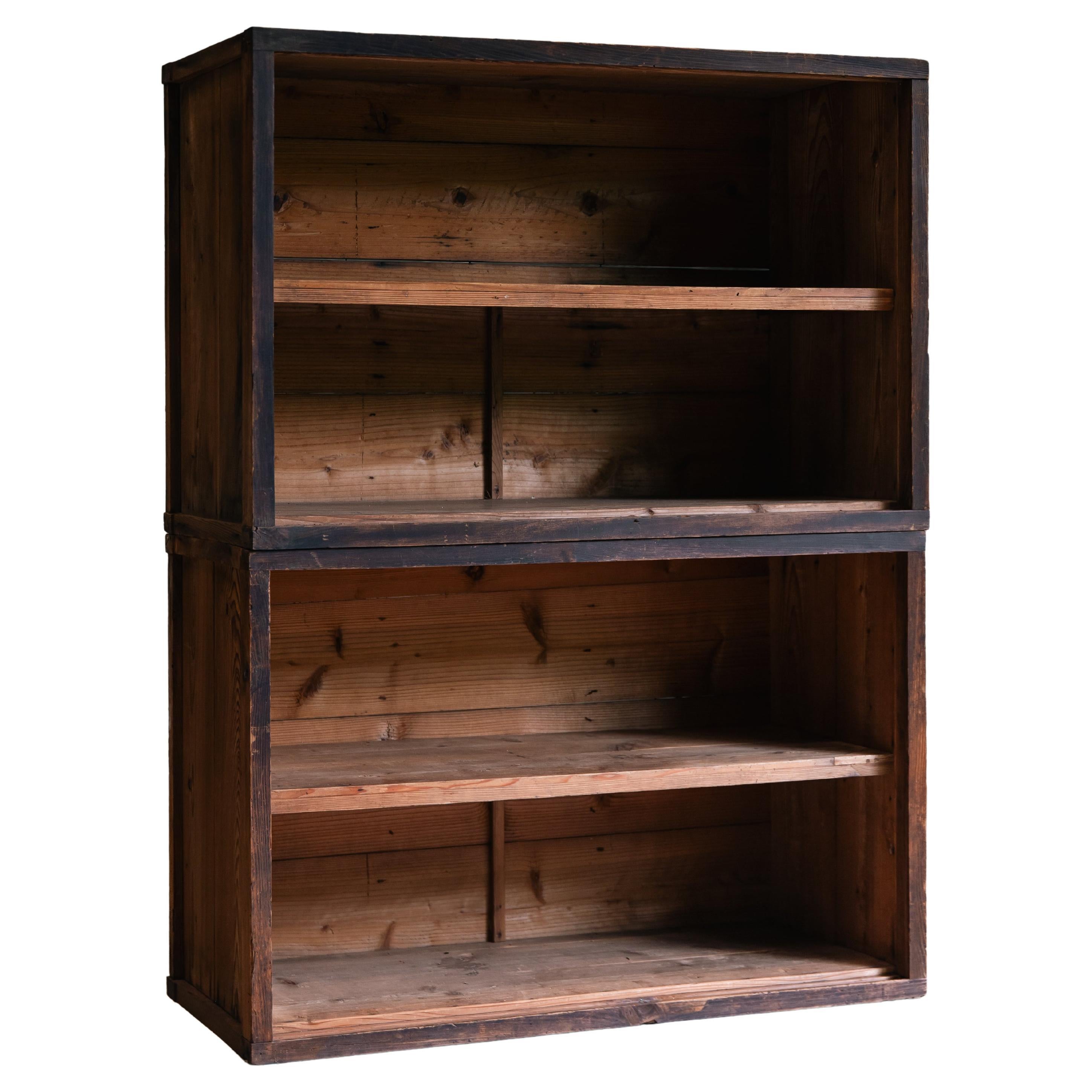 1900s-30s Japanese antique 2 tier mid Mizuya tansu chest. wabi sabi primitive For Sale