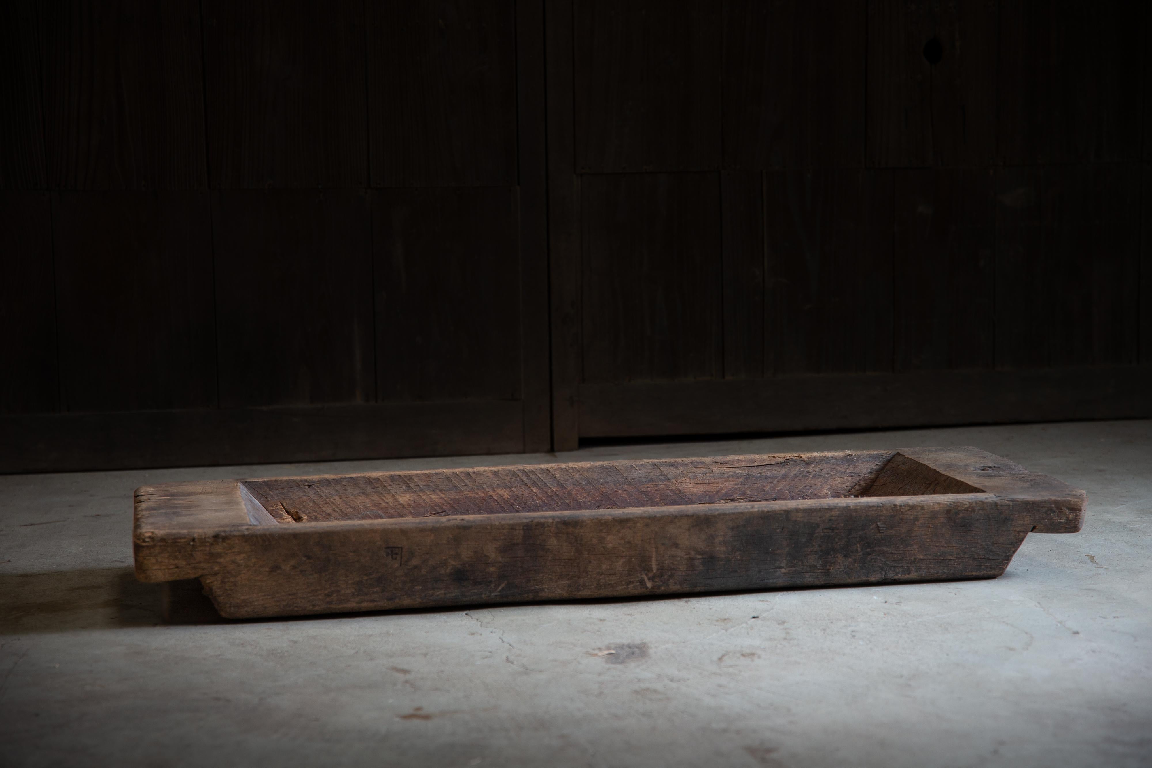 Legno Grande abbeveratoio giapponese antico in legno duro del 1900-30, arredamento Wabi sabi mingei in vendita