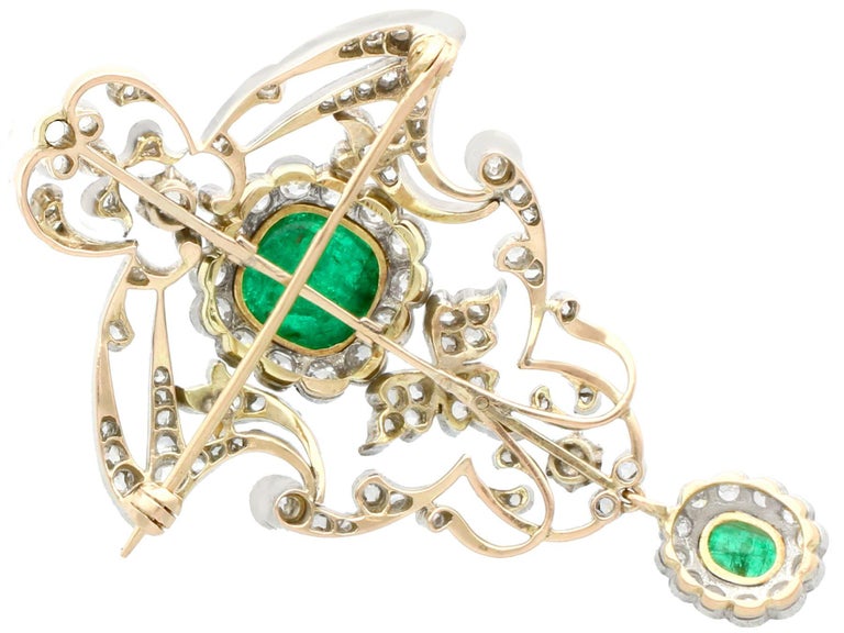 1900s 3.53ct Cabochon Cut Emerald and 5.89ct Diamond Gold Pendant / Brooch For Sale 3