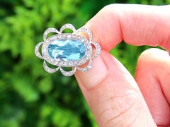 1900s 3.55 Carat Aquamarine and 0.59 Carat Diamond 15k Yellow Gold Brooch