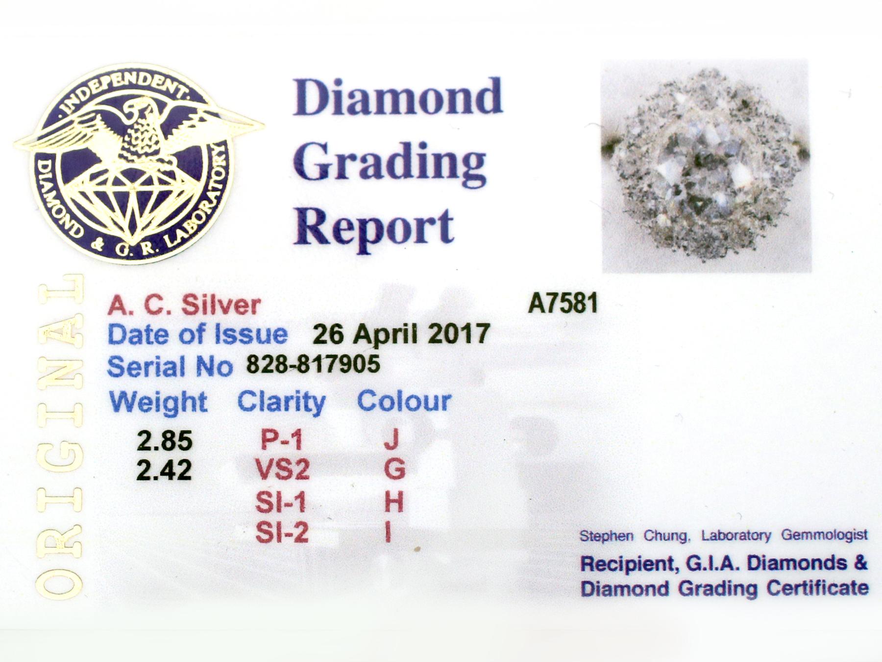 1900s 5.27 Carat Diamond Yellow Gold Silver Set Cluster Ring 2
