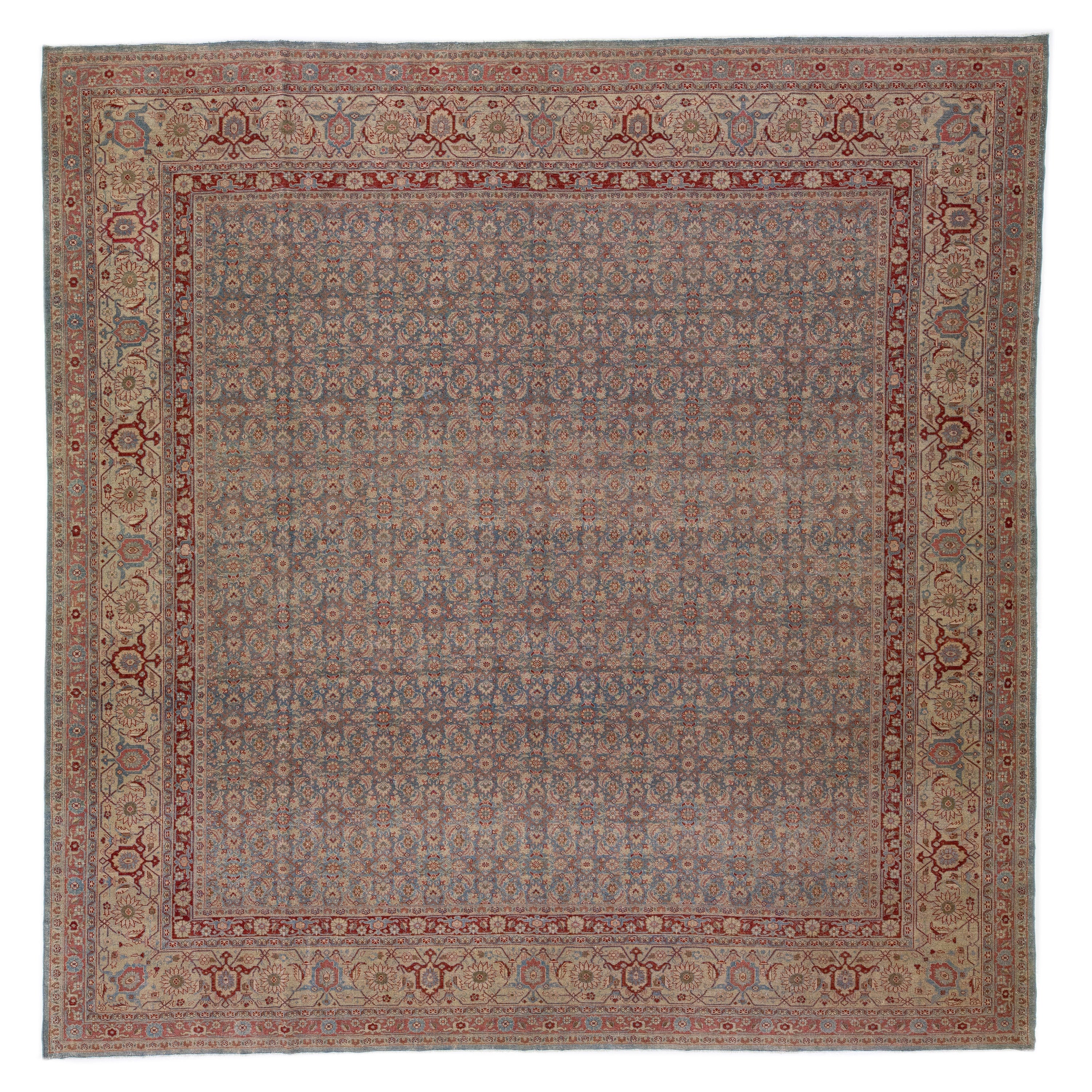 Tapis carré en laine persane Tabriz Allover des années 1900, fabriqué à la main en bleu et rouge