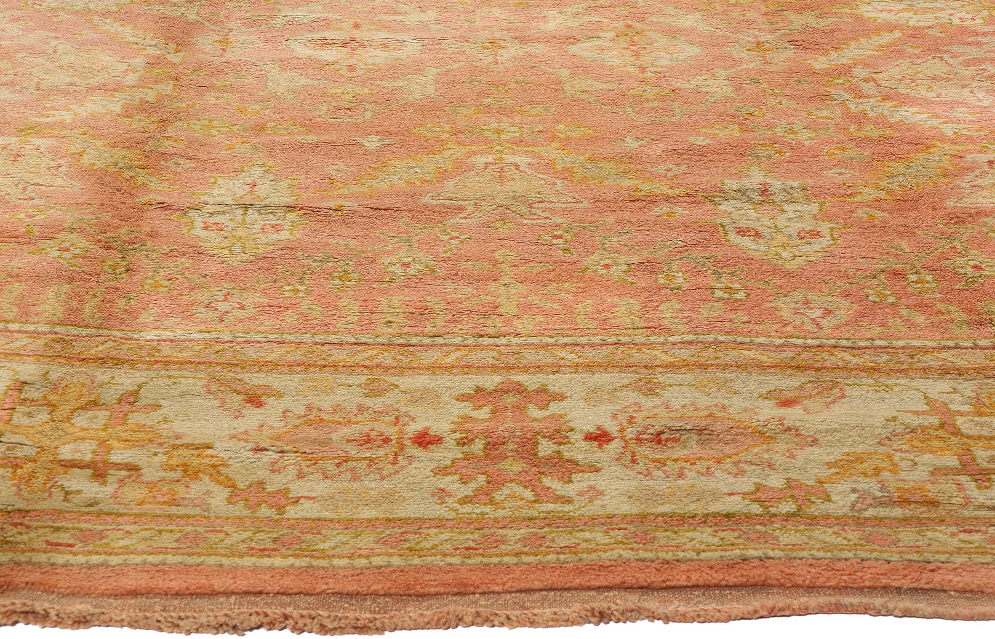 1900's Anatolian Antique Turkish Oushak Rug with Spanish Colonial Style In Good Condition For Sale In Dallas, TX