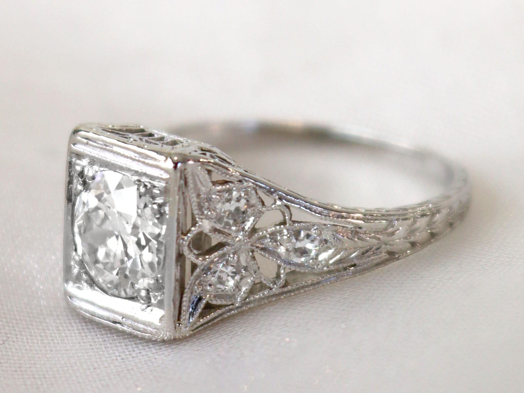 Old European Cut 1900s Antique 1.14 Carat Diamond and Platinum Solitaire Ring For Sale