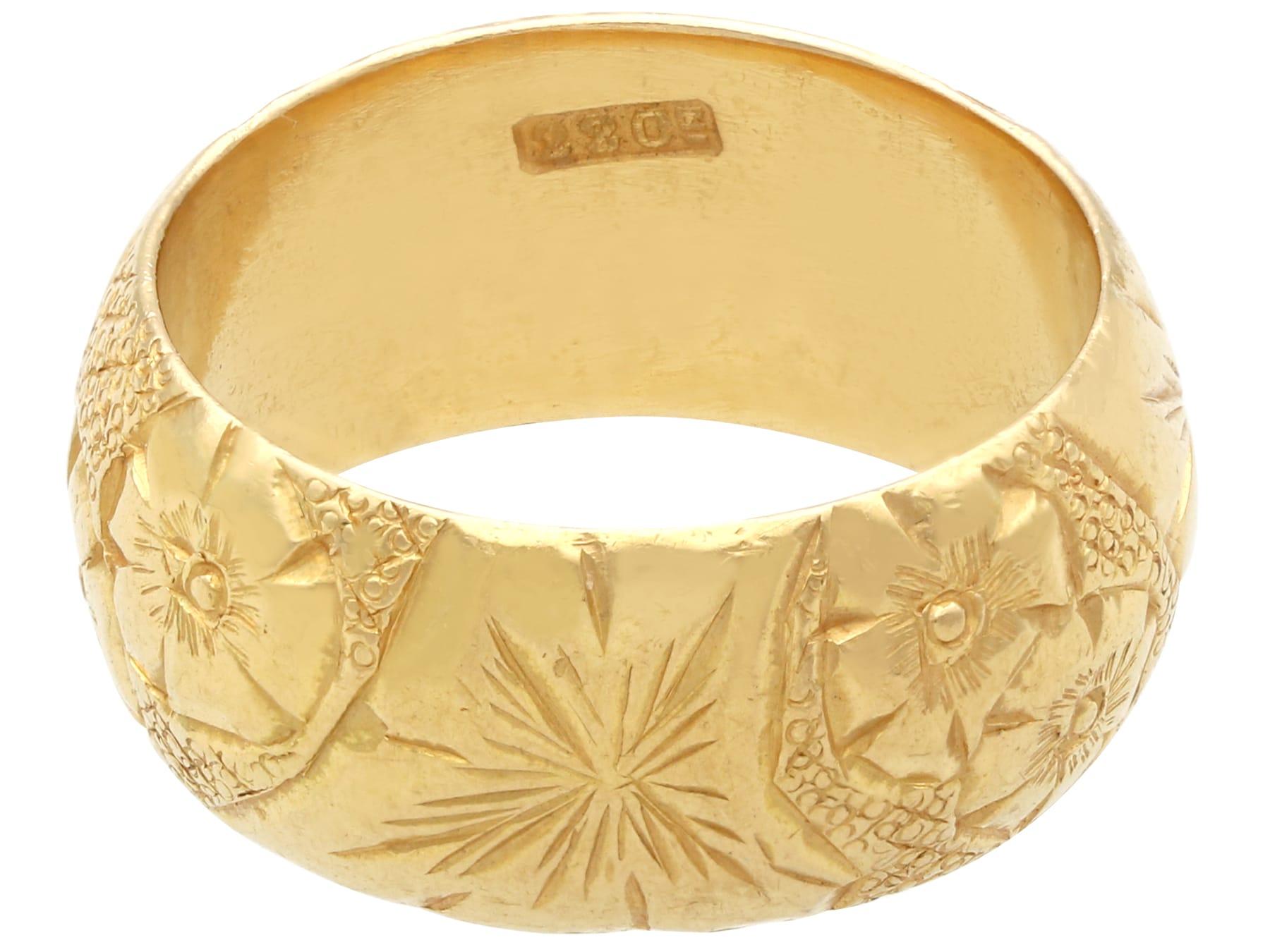 1900er Jahre 22 Karat Gelbgold Ehering für Damen oder Herren im Angebot