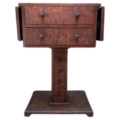 1900s Antique Americana Oak Drop leaf End or Sewing Table (Table de couture ou d'appoint)
