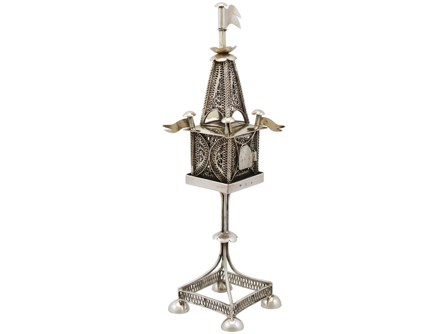 1900s Antique Austro-Hungarian Silver Spice Tower In Excellent Condition For Sale In Jesmond, Newcastle Upon Tyne