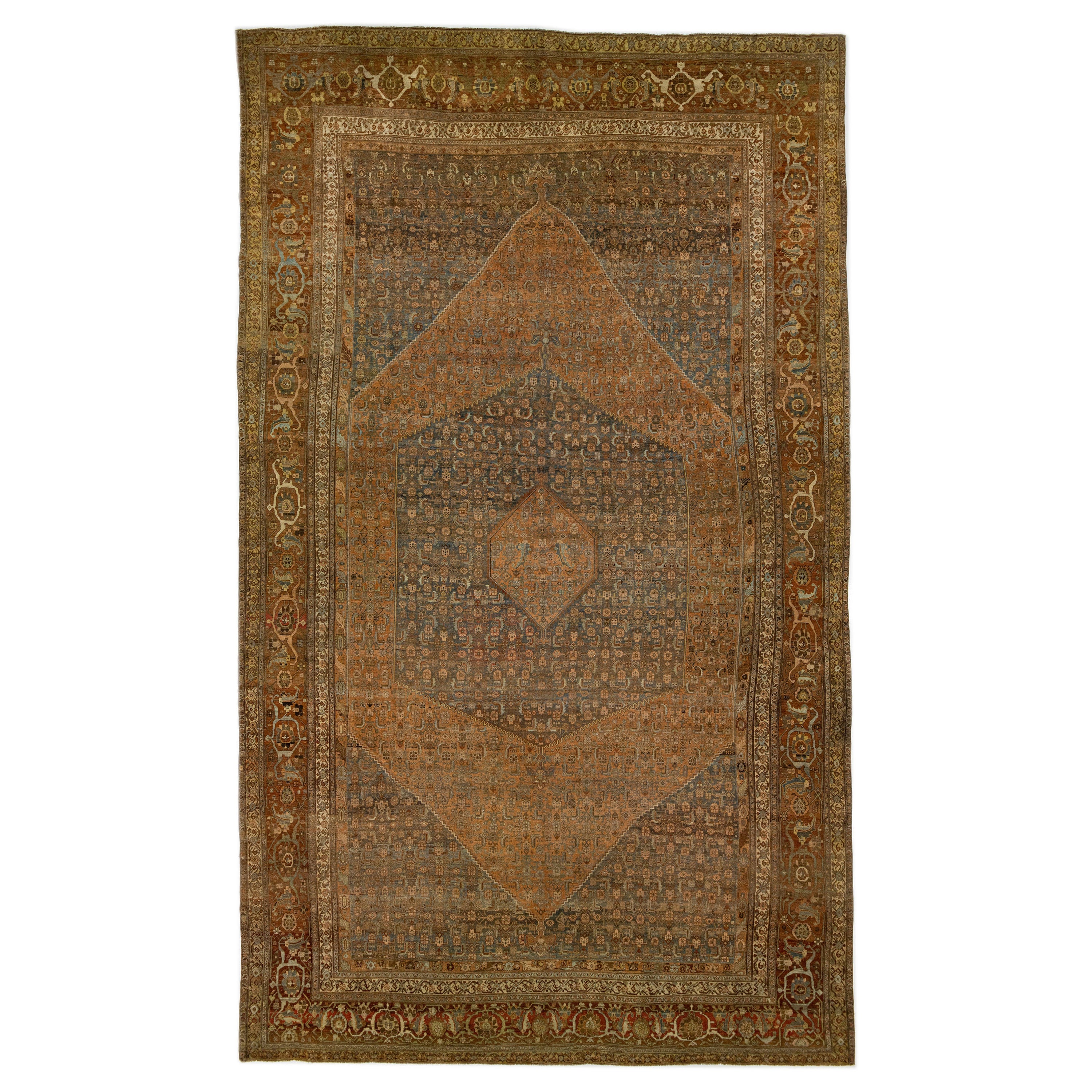 Antiker Bidjar Oversize-Wollteppich mit Medaillon-Motiv in Rostfarben, 1900er Jahre