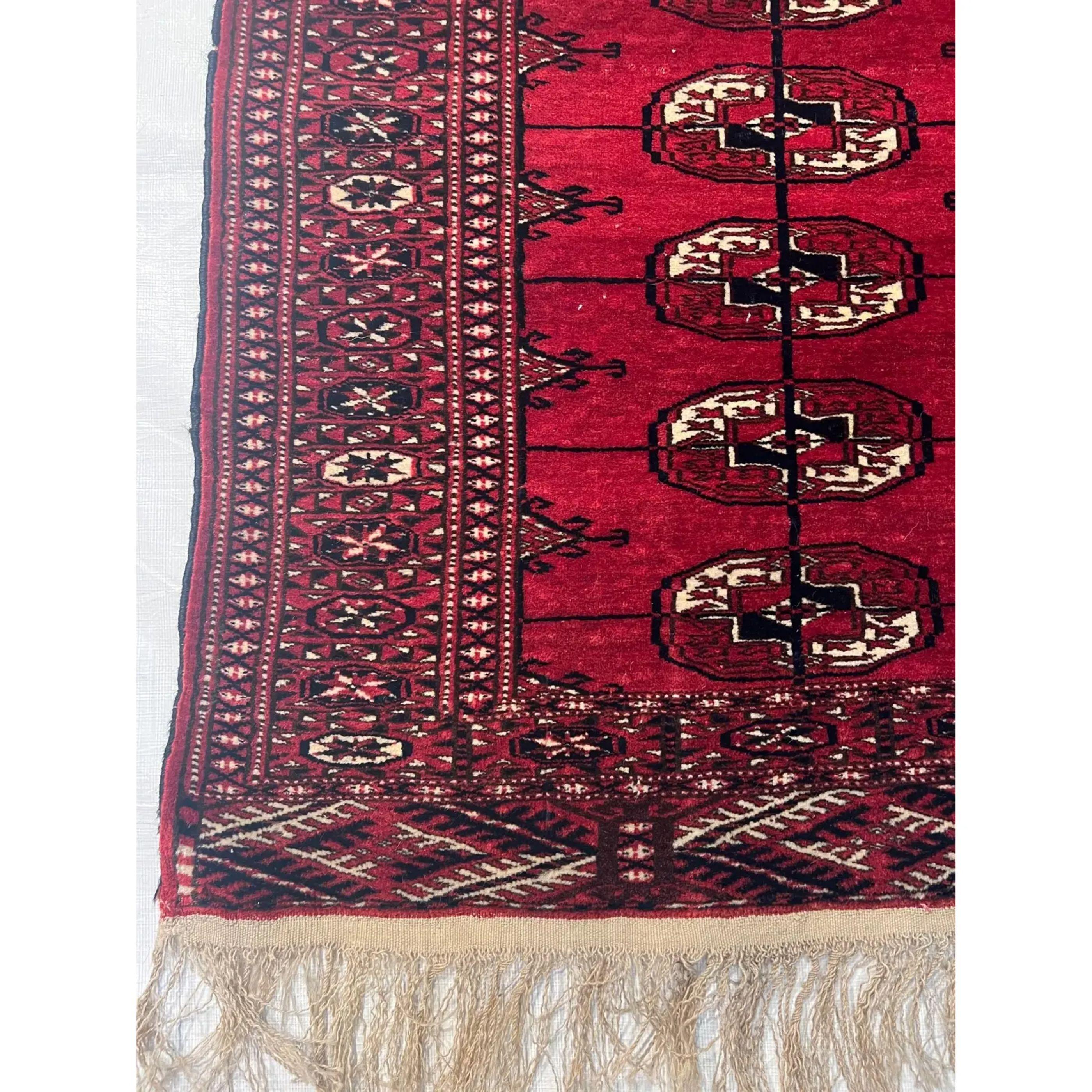 Antiker Bochara-Teppich aus den 1900er Jahren (Sonstiges) im Angebot