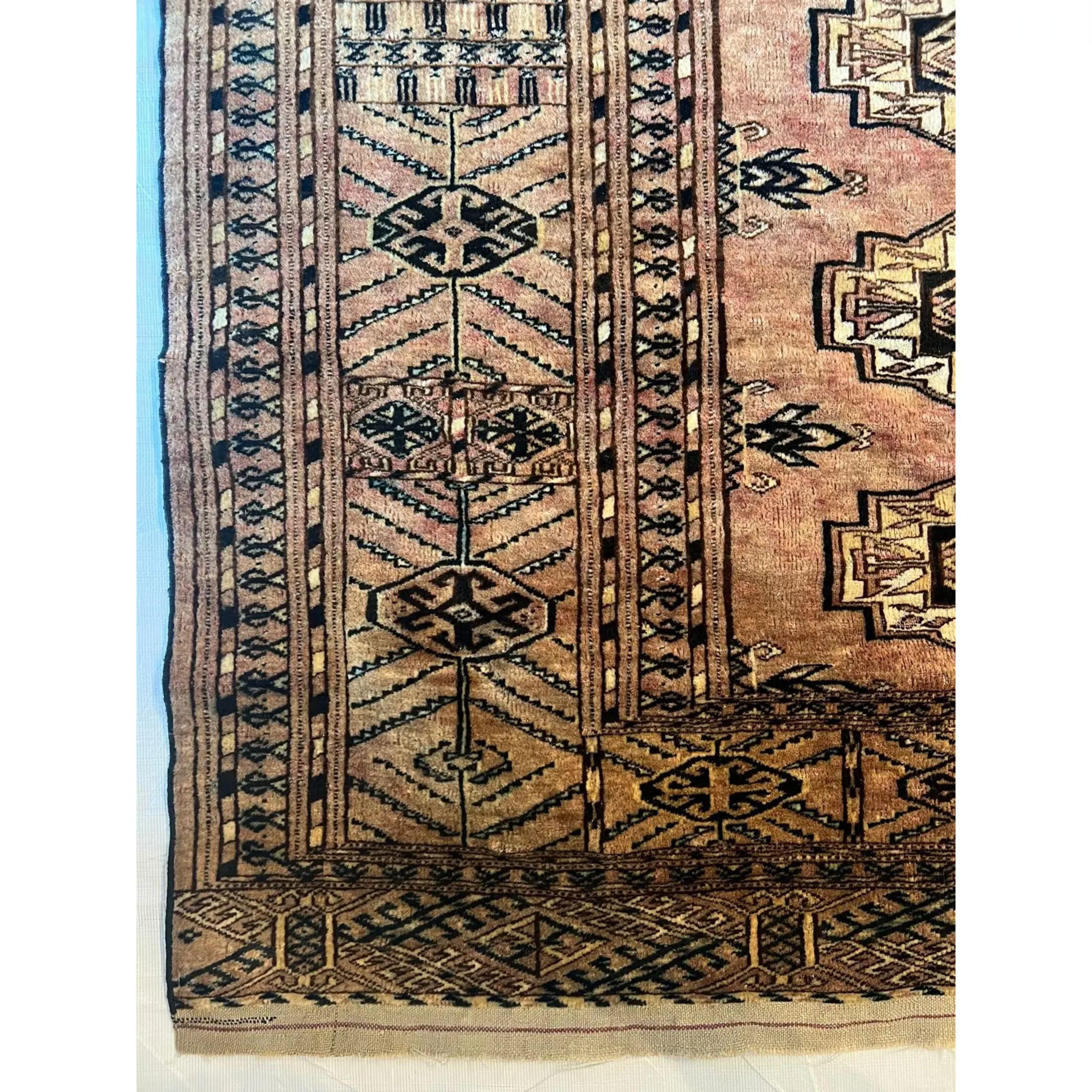 Tribal Tapis Bochara antique des années 1900 en vente